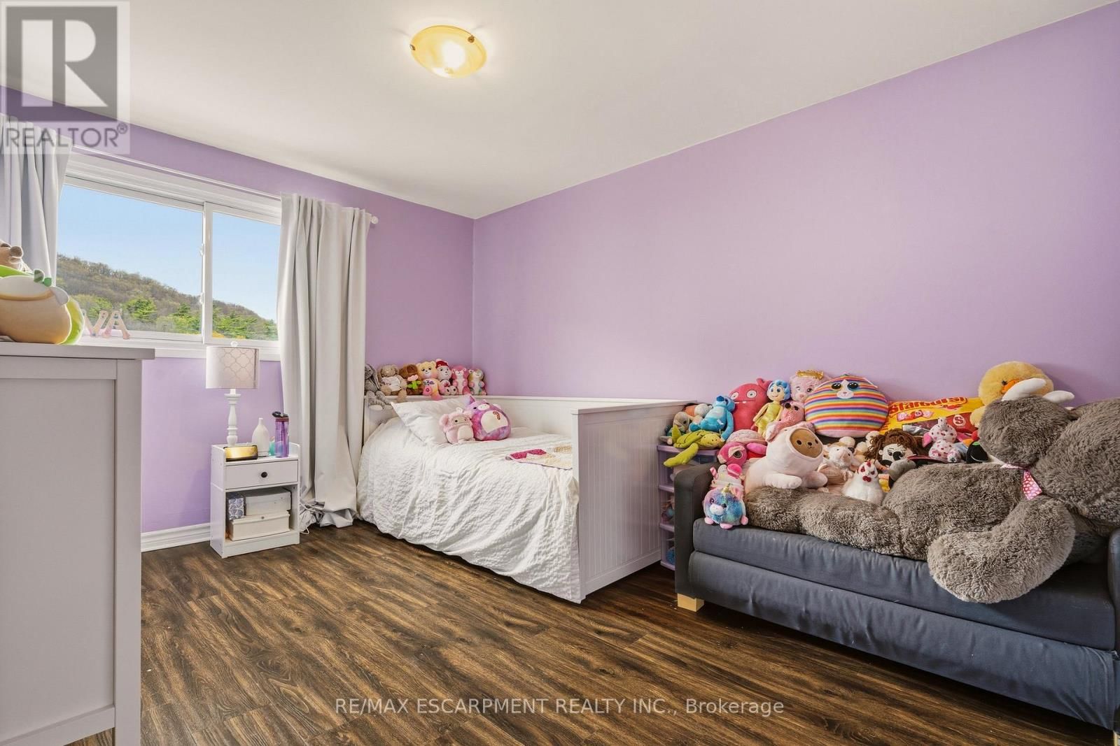 6 - 23 WATSONS LANE Image 21