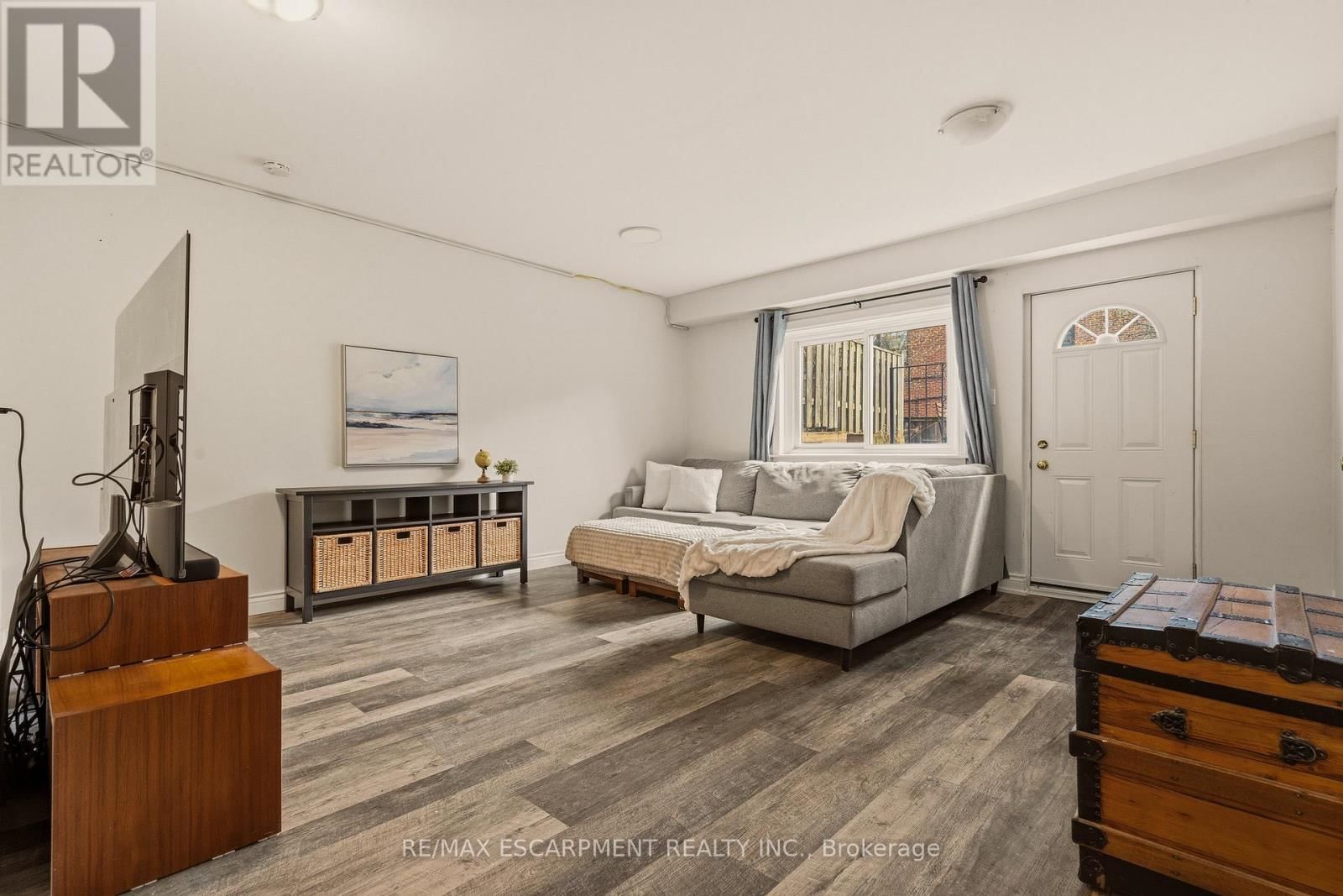 6 - 23 WATSONS LANE Image 26