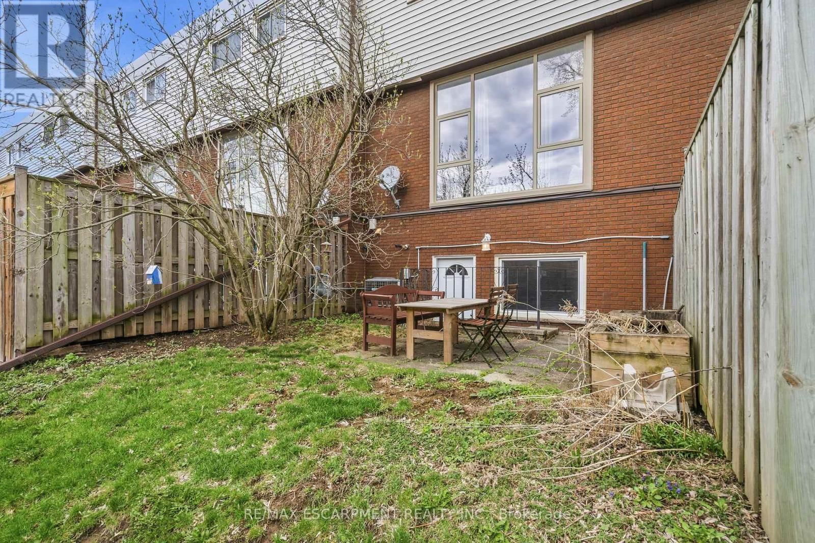 6 - 23 WATSONS LANE Image 33