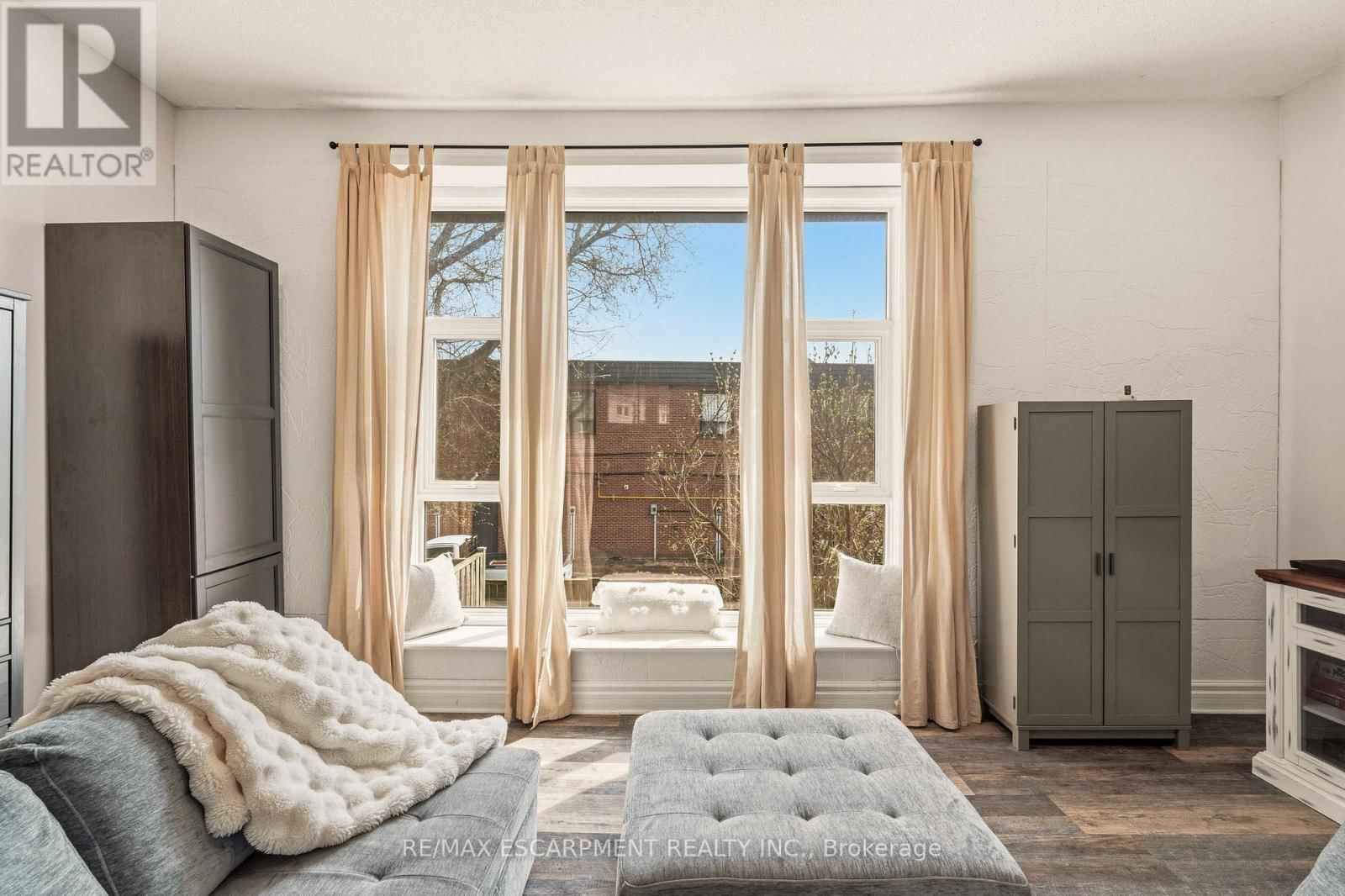 6 - 23 WATSONS LANE Image 5