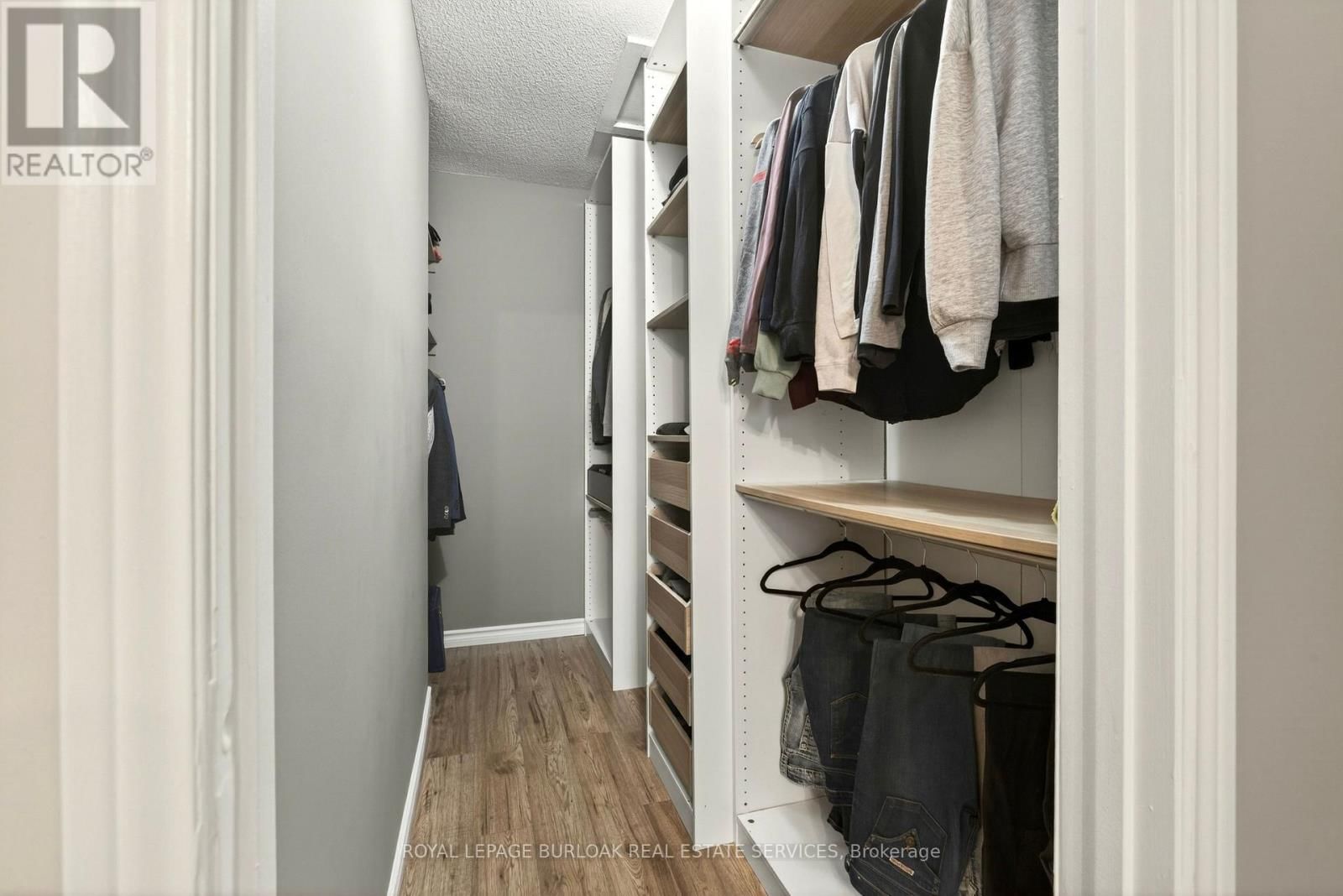 189 TEMPLEMEAD DRIVE Image 26