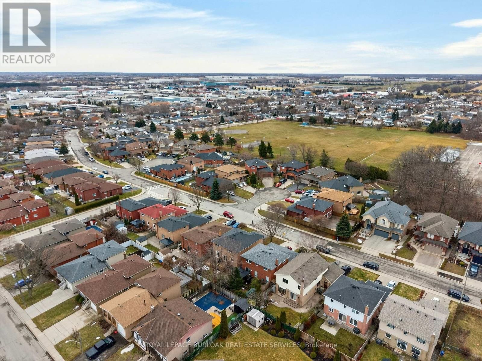 189 TEMPLEMEAD DRIVE Image 41