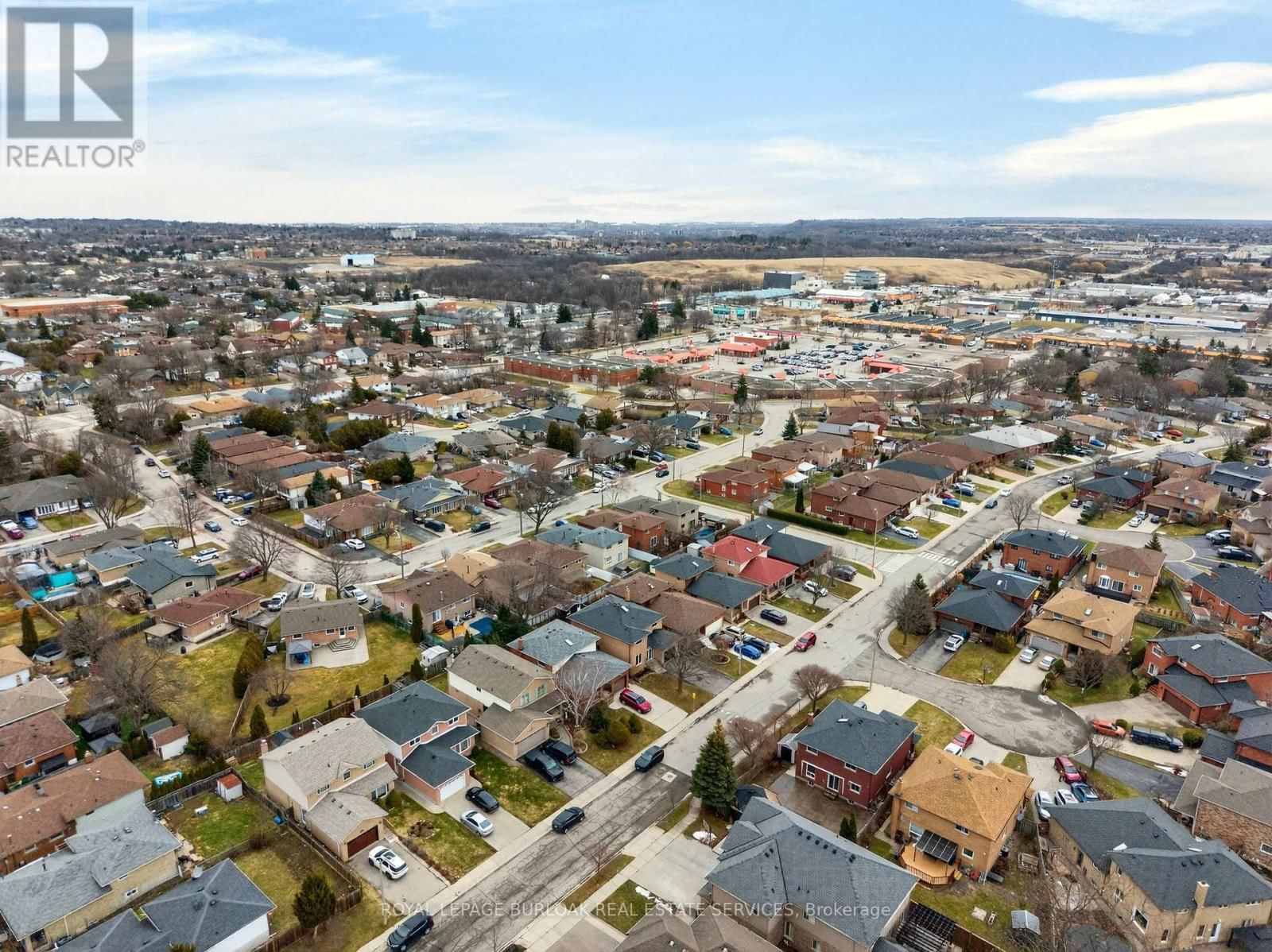 189 TEMPLEMEAD DRIVE Image 43