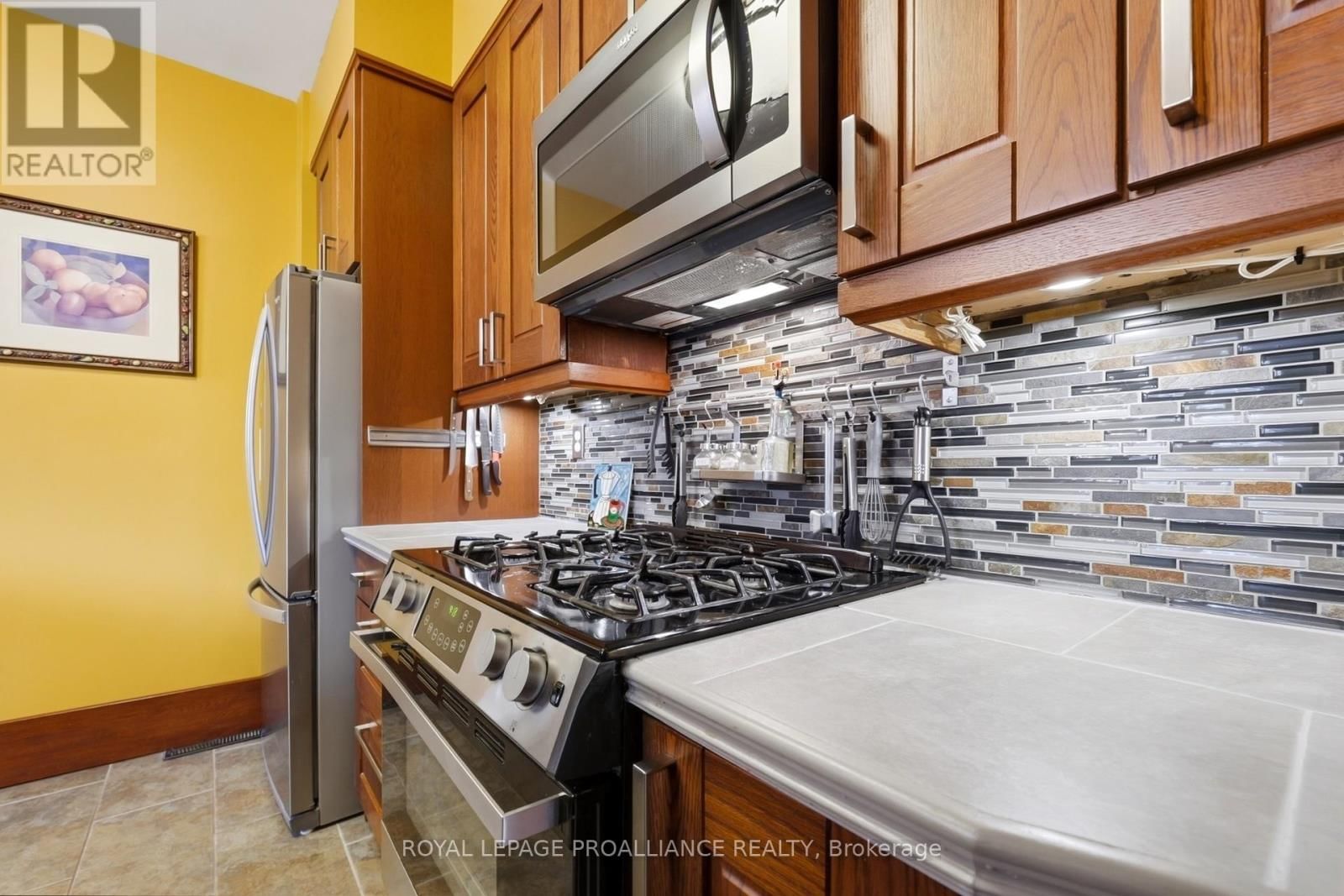 30 CATHARINE STREET Image 11