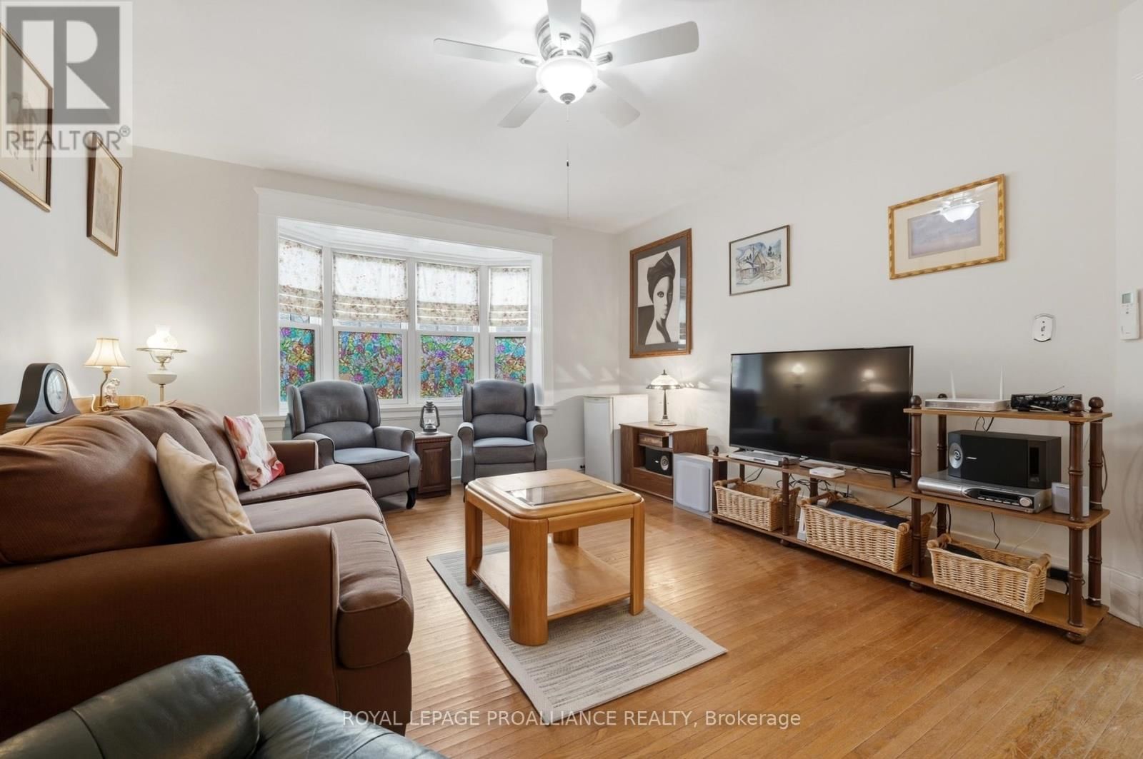 30 CATHARINE STREET Image 19