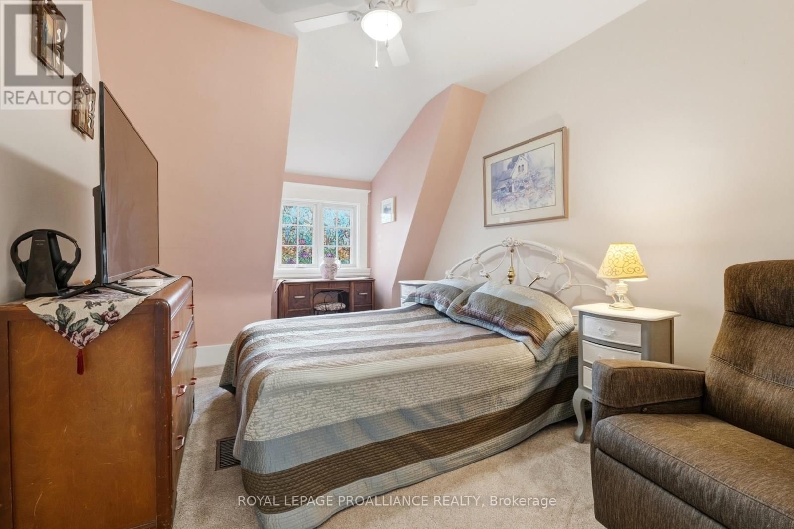 30 CATHARINE STREET Image 21