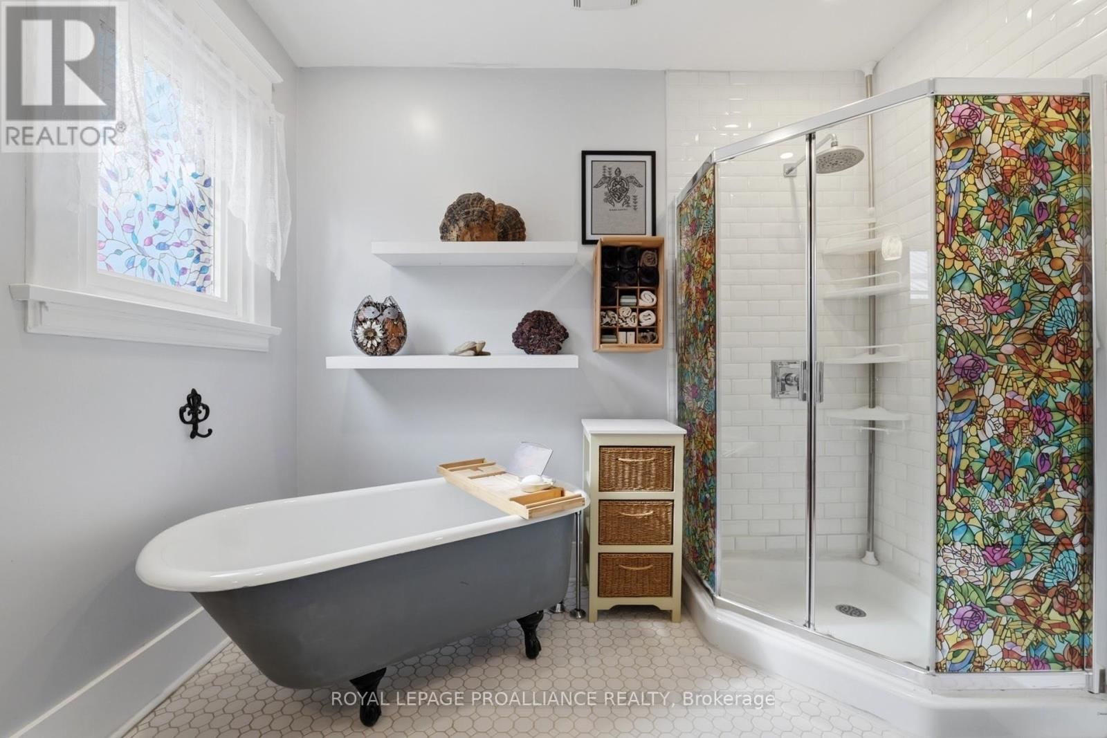 30 CATHARINE STREET Image 24