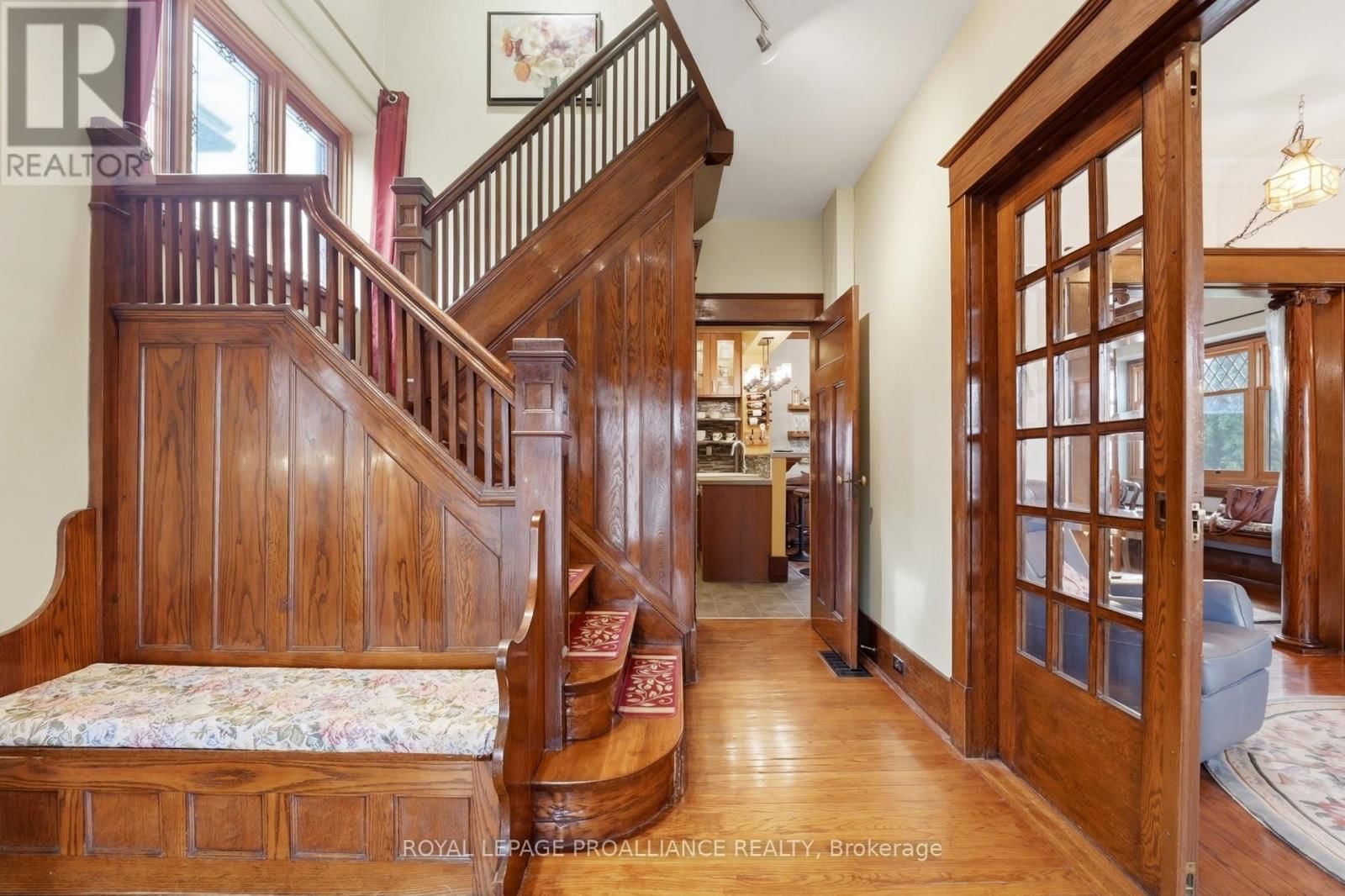 30 CATHARINE STREET Image 6