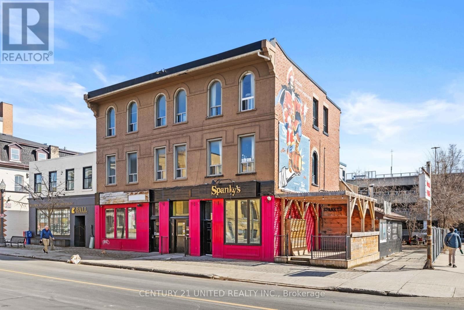 197 HUNTER STREET WEST Image 1