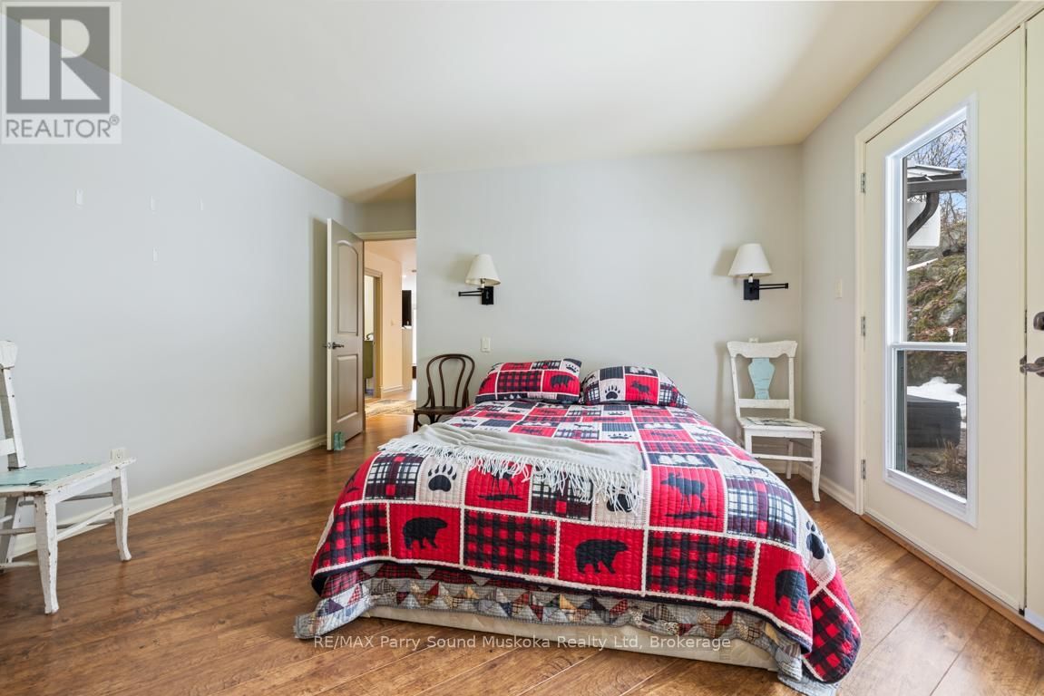 64 124 HIGHWAY Image 12