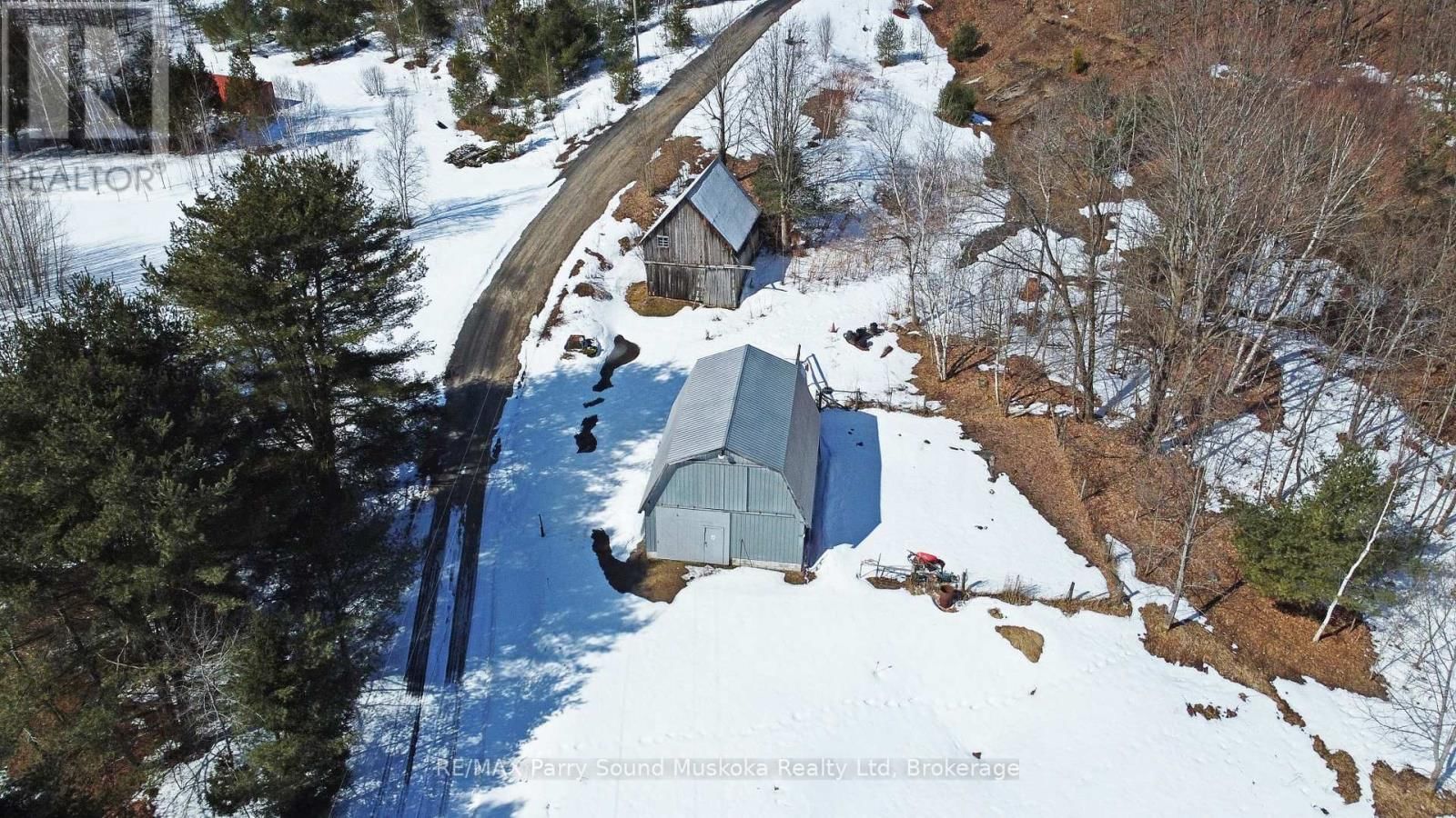 64 124 HIGHWAY Image 26