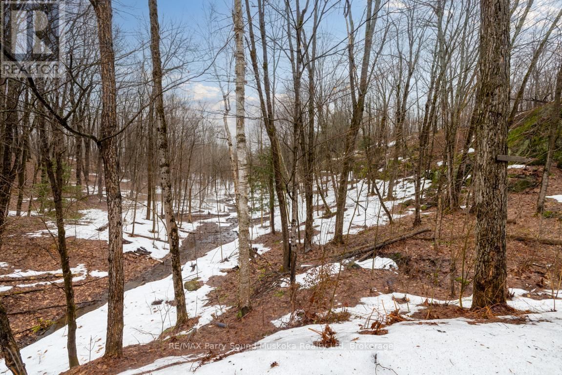 64 124 HIGHWAY Image 28