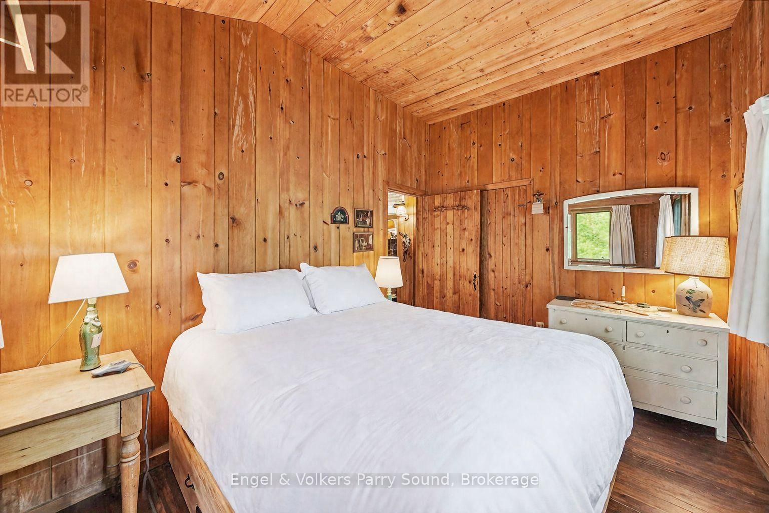 53 BIRDWOOD LANE Image 13