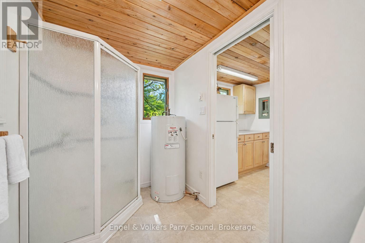 53 BIRDWOOD LANE Image 24