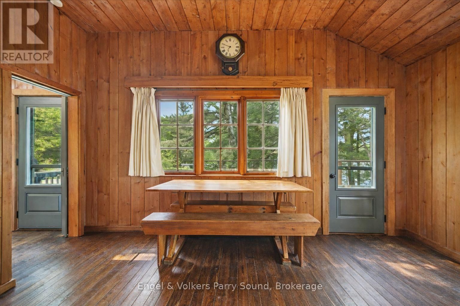 53 BIRDWOOD LANE Image 8