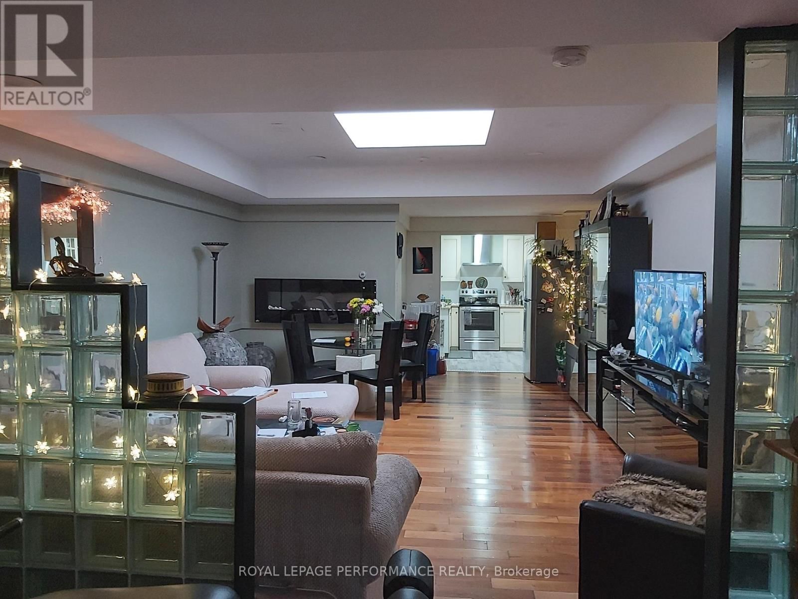 314/316 RAGLAN STREET SOUTH Image 15