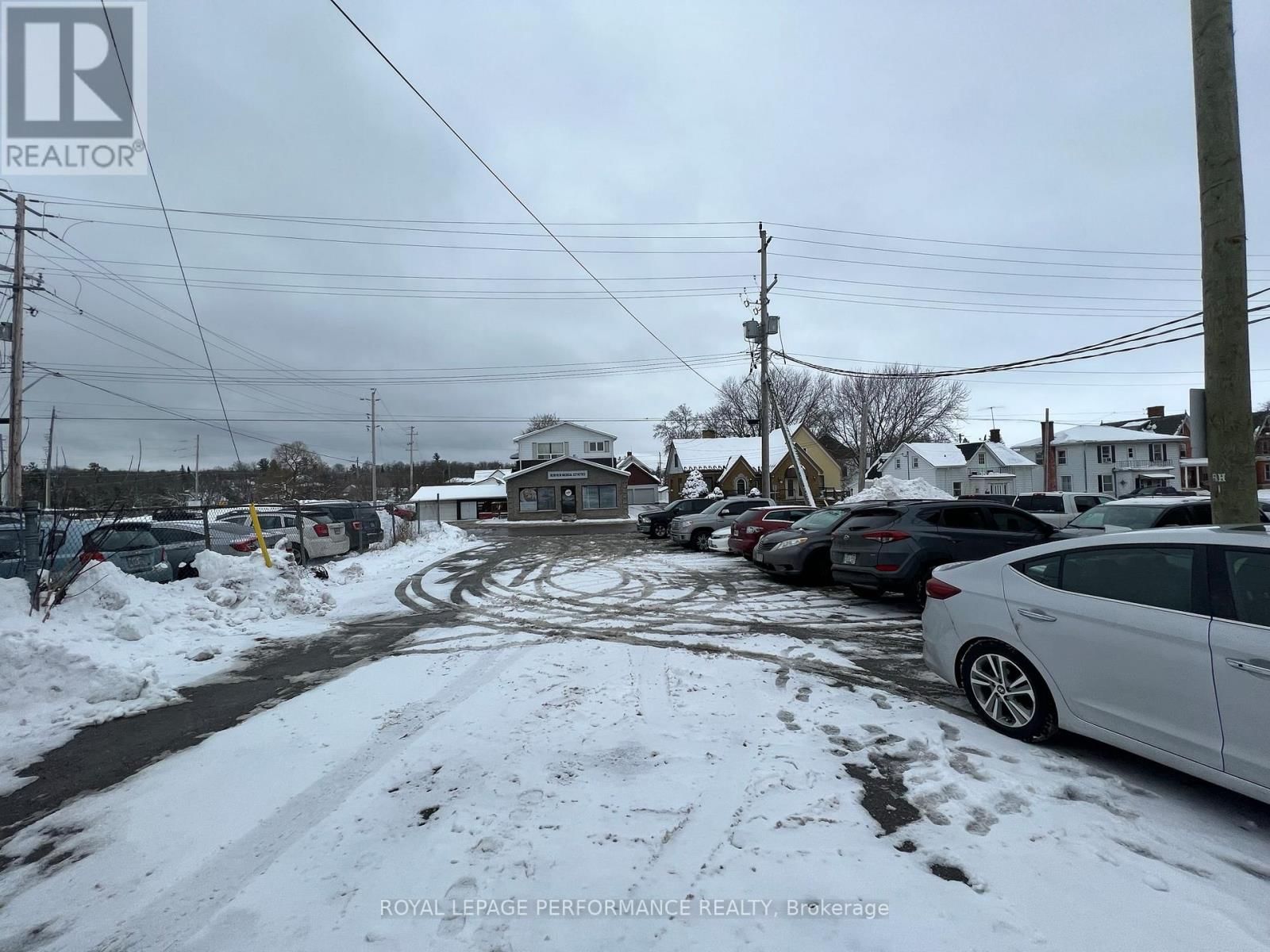 314/316 RAGLAN STREET SOUTH Image 33