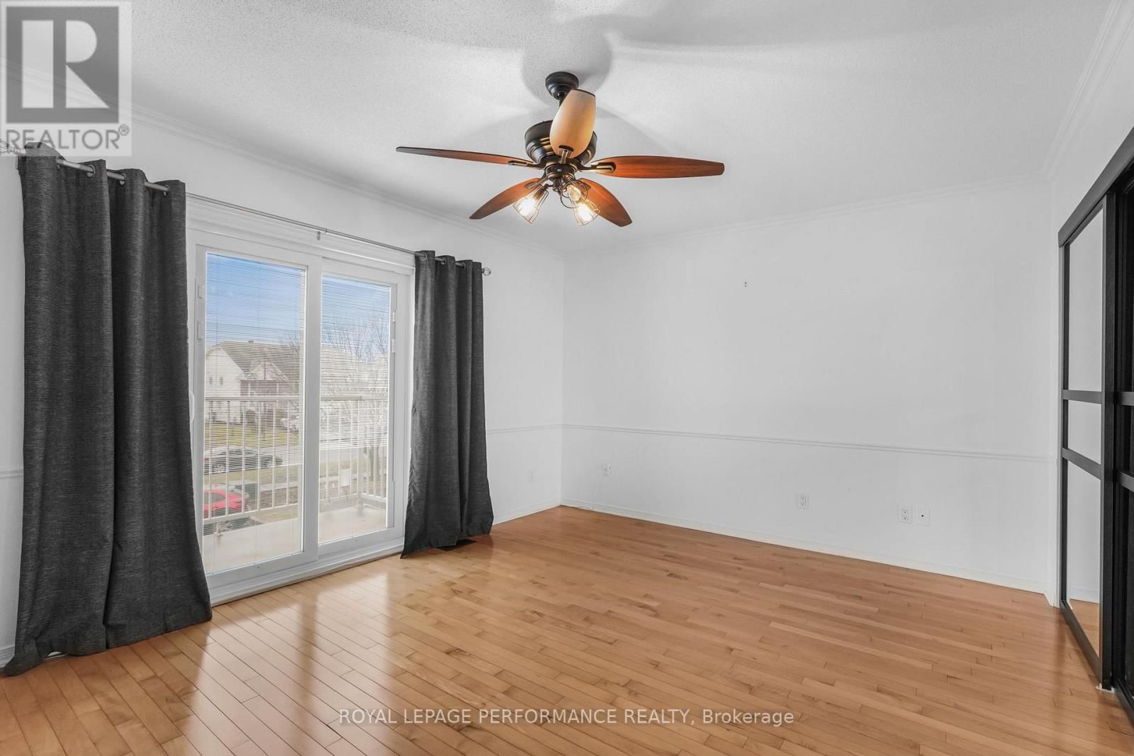 829 NELSON STREET WEST Image 16