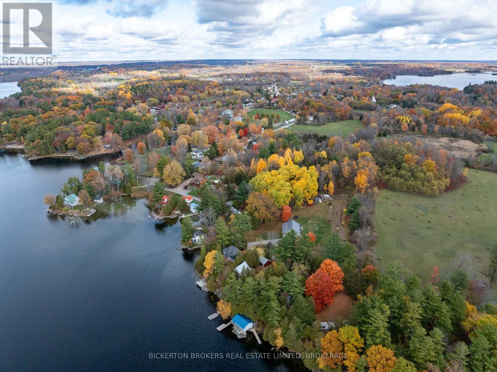 18 LAKE SHORE DRIVE Image 12