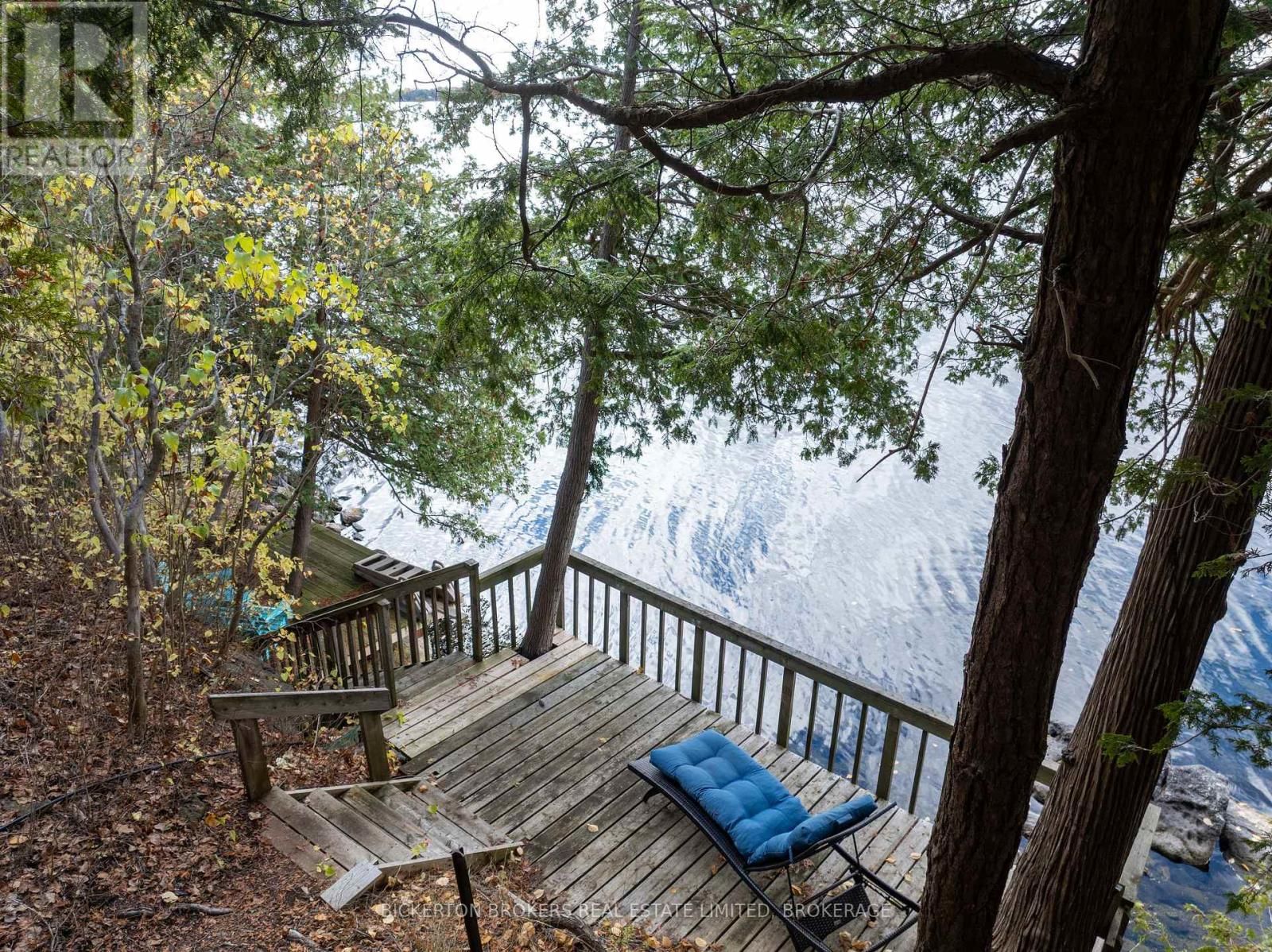 18 LAKE SHORE DRIVE Image 15