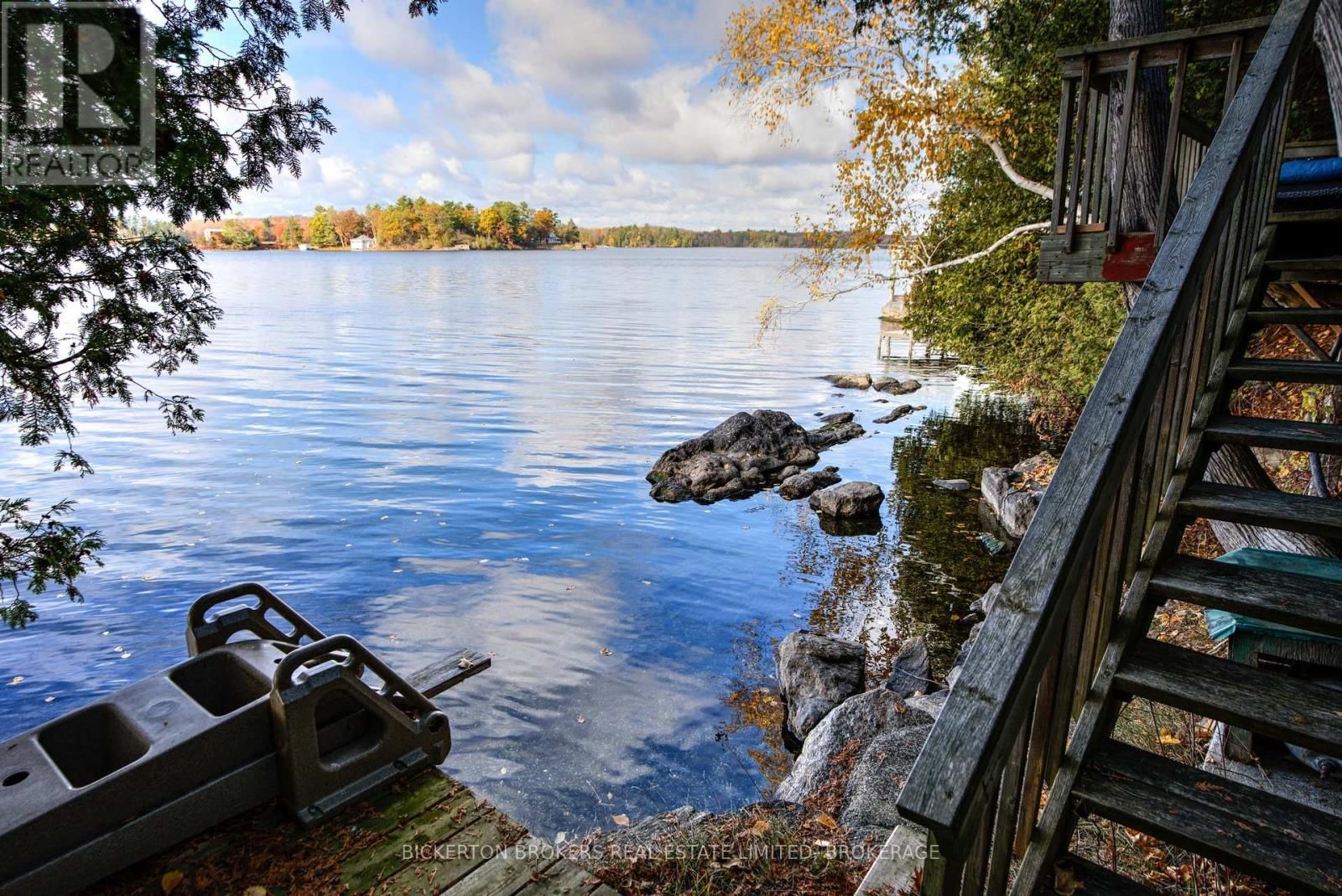 18 LAKE SHORE DRIVE Image 19