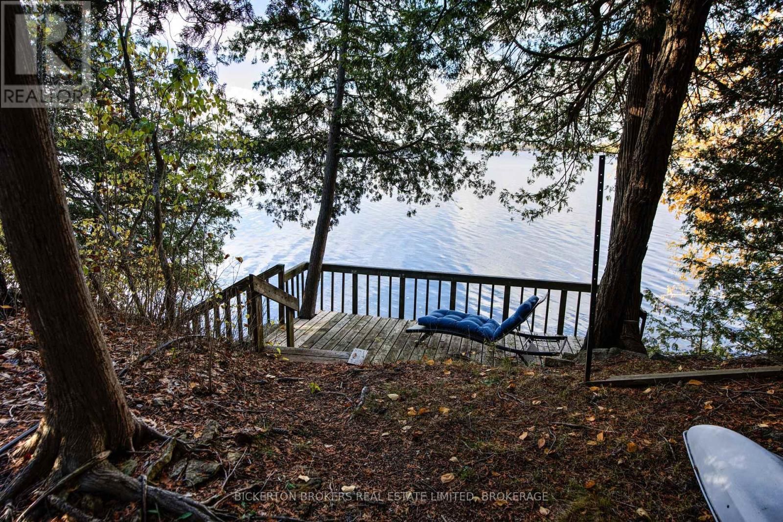 18 LAKE SHORE DRIVE Image 29