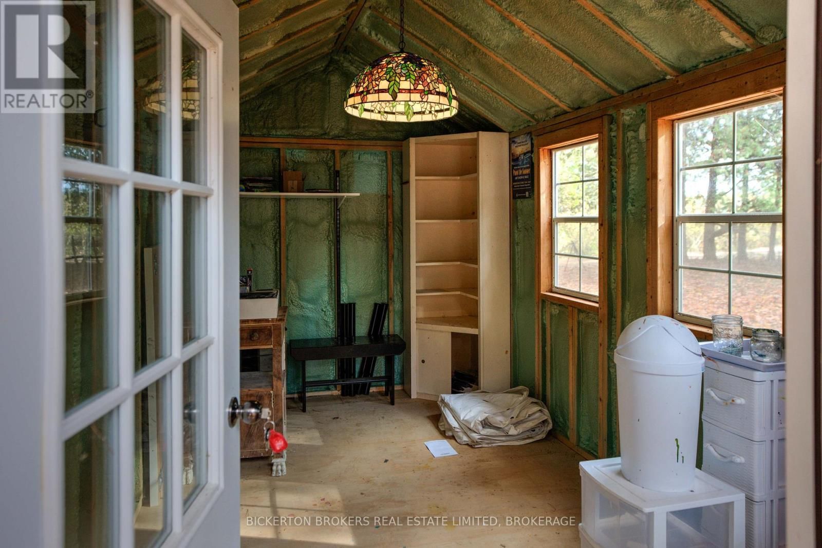 18 LAKE SHORE DRIVE Image 34