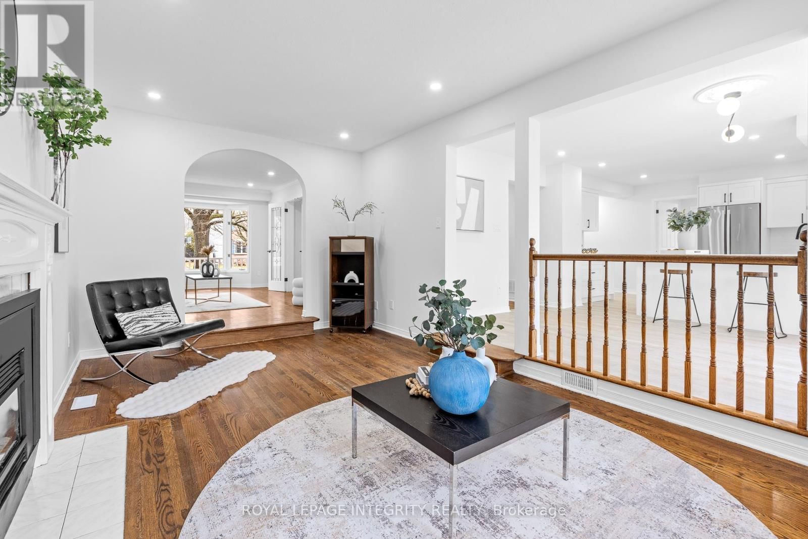 18 SHIPLEY CRESCENT Image 19