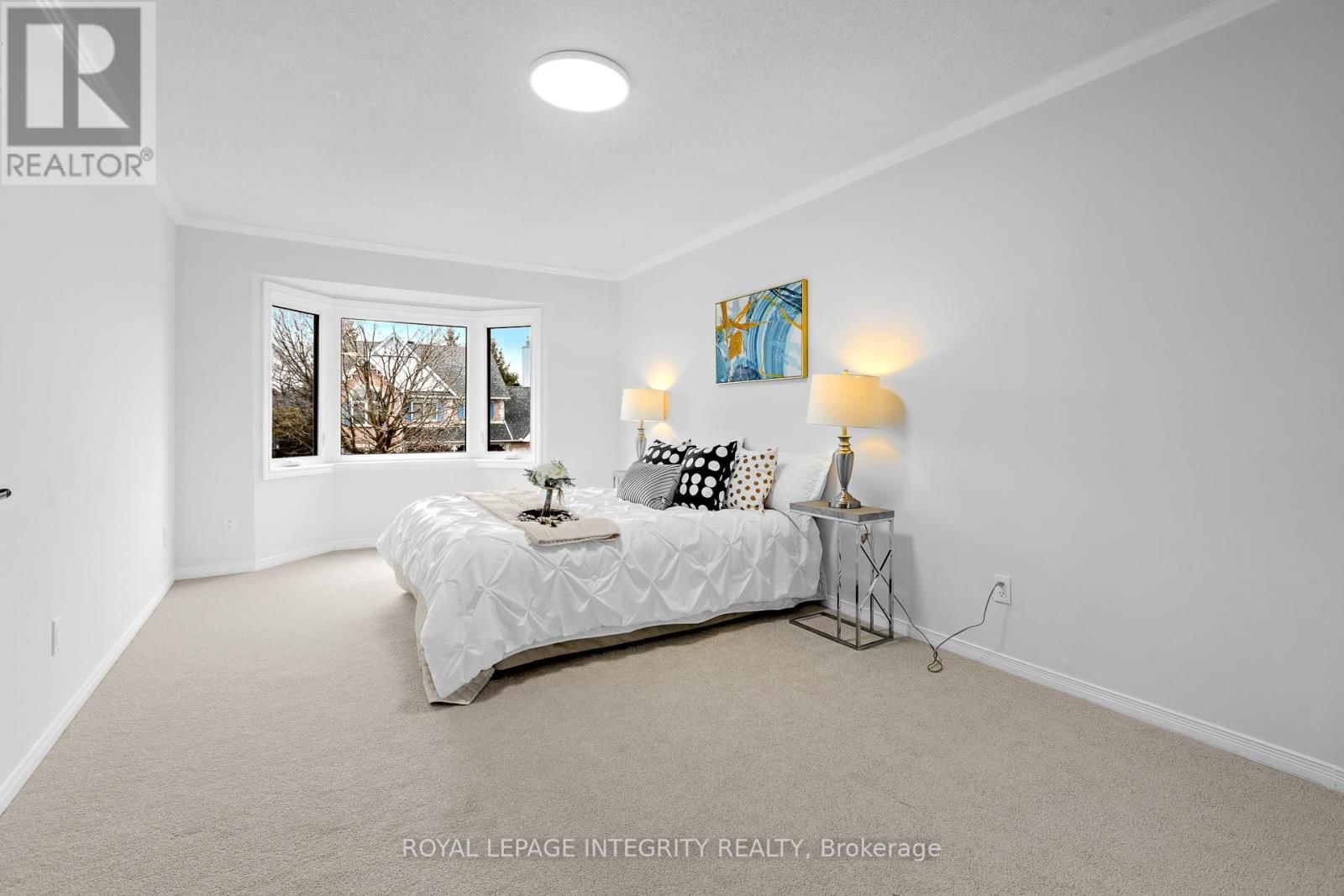 18 SHIPLEY CRESCENT Image 22