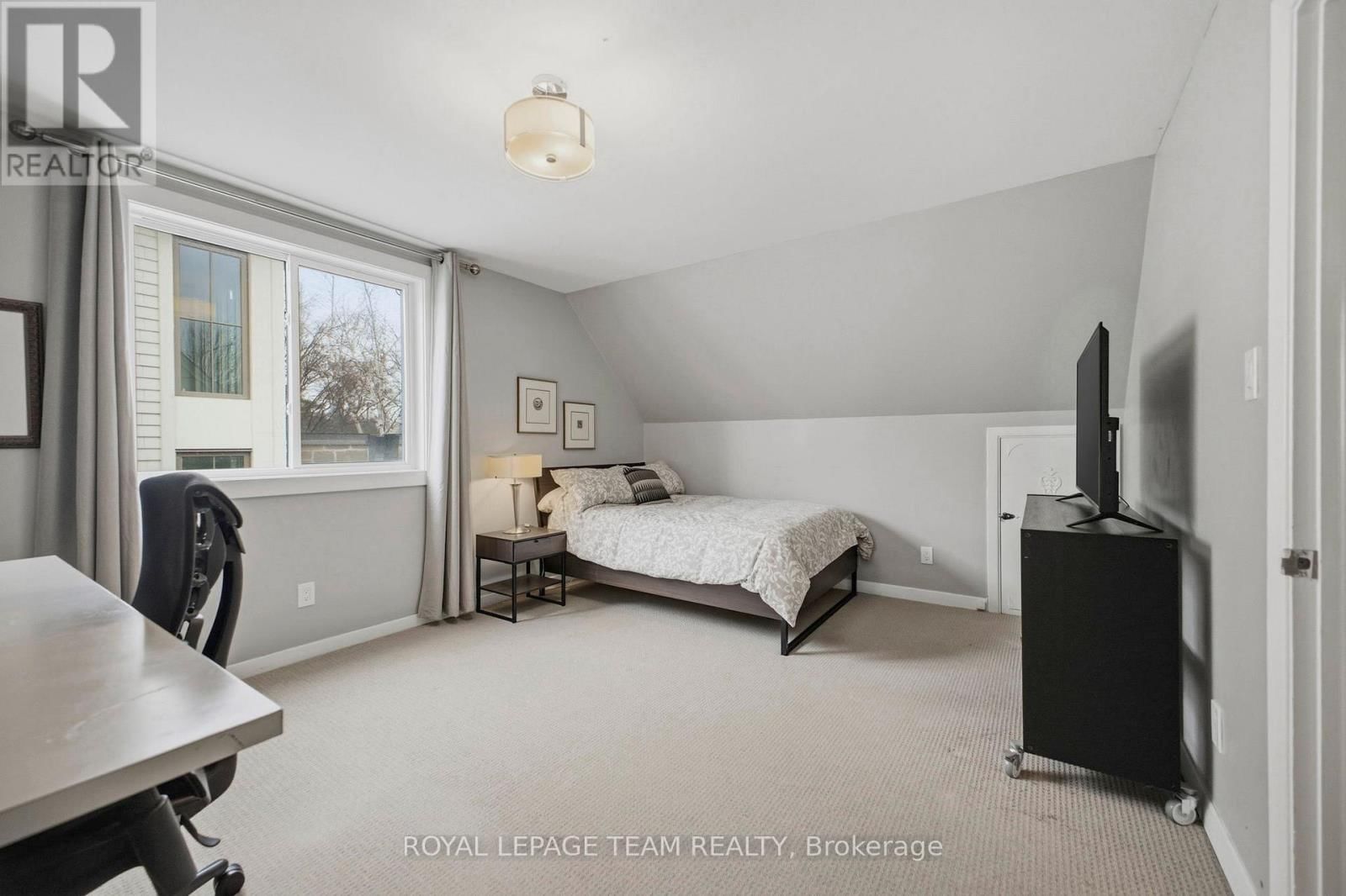 513 WINDERMERE AVENUE Image 17