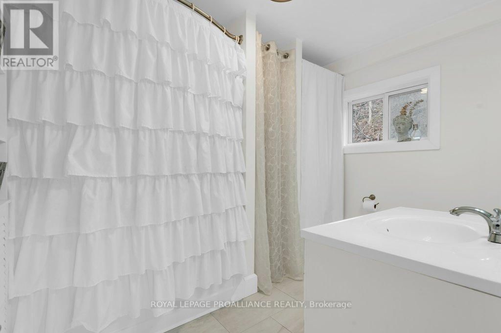 13 MCCAULEY ROAD Image 10