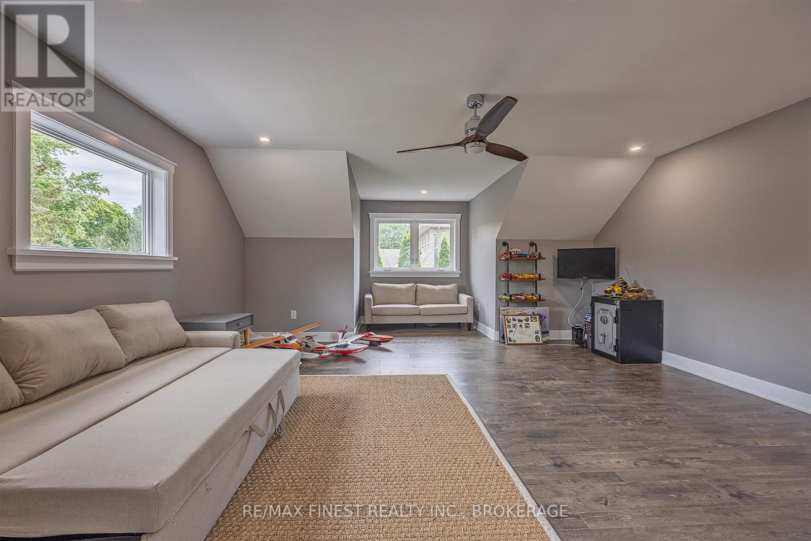 49 RIVER ROAD Image 13