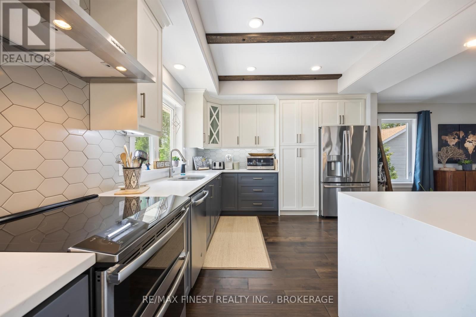 49 RIVER ROAD Image 40