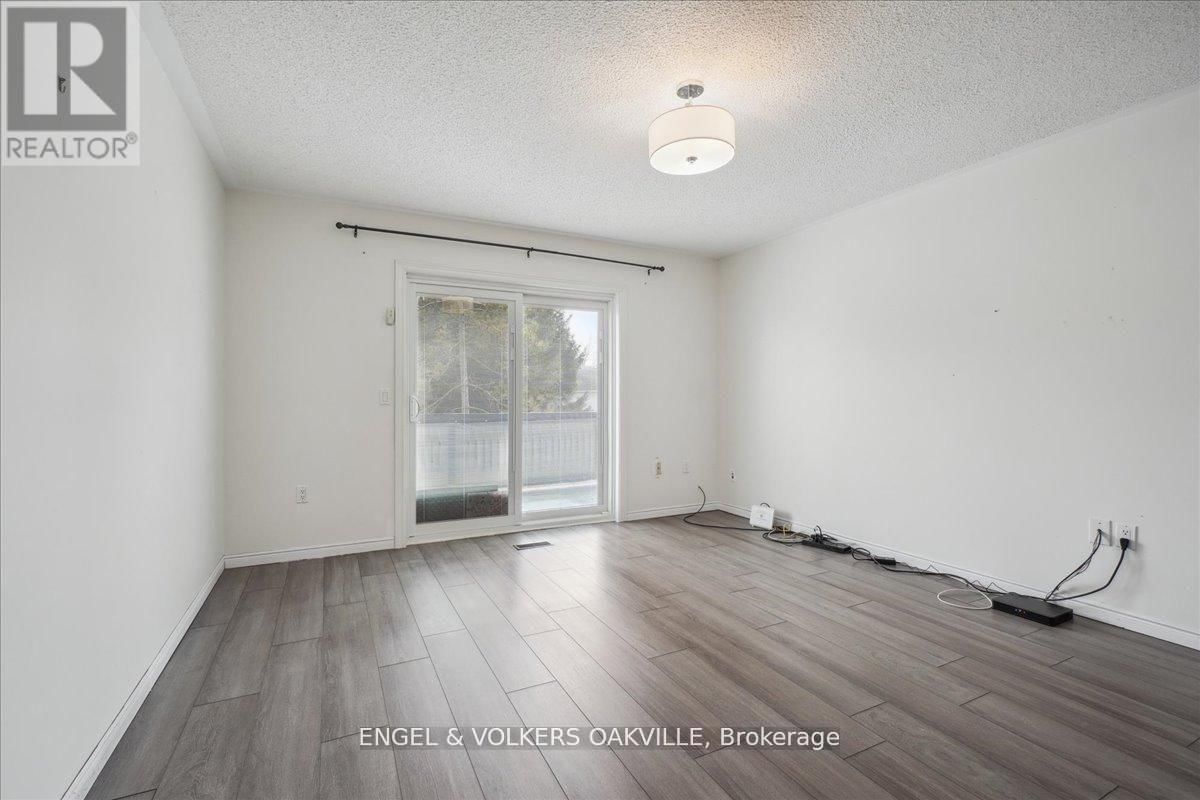 36 WHITE BARK WAY Image 16