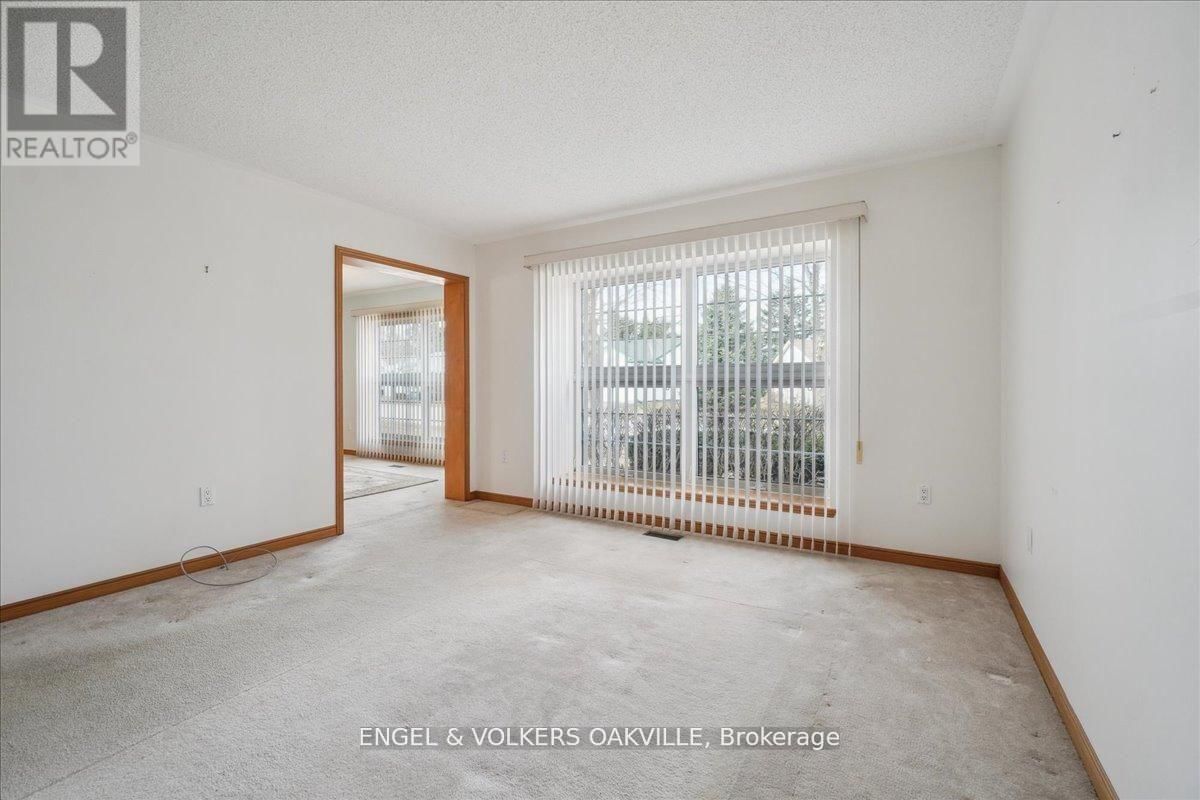 36 WHITE BARK WAY Image 35