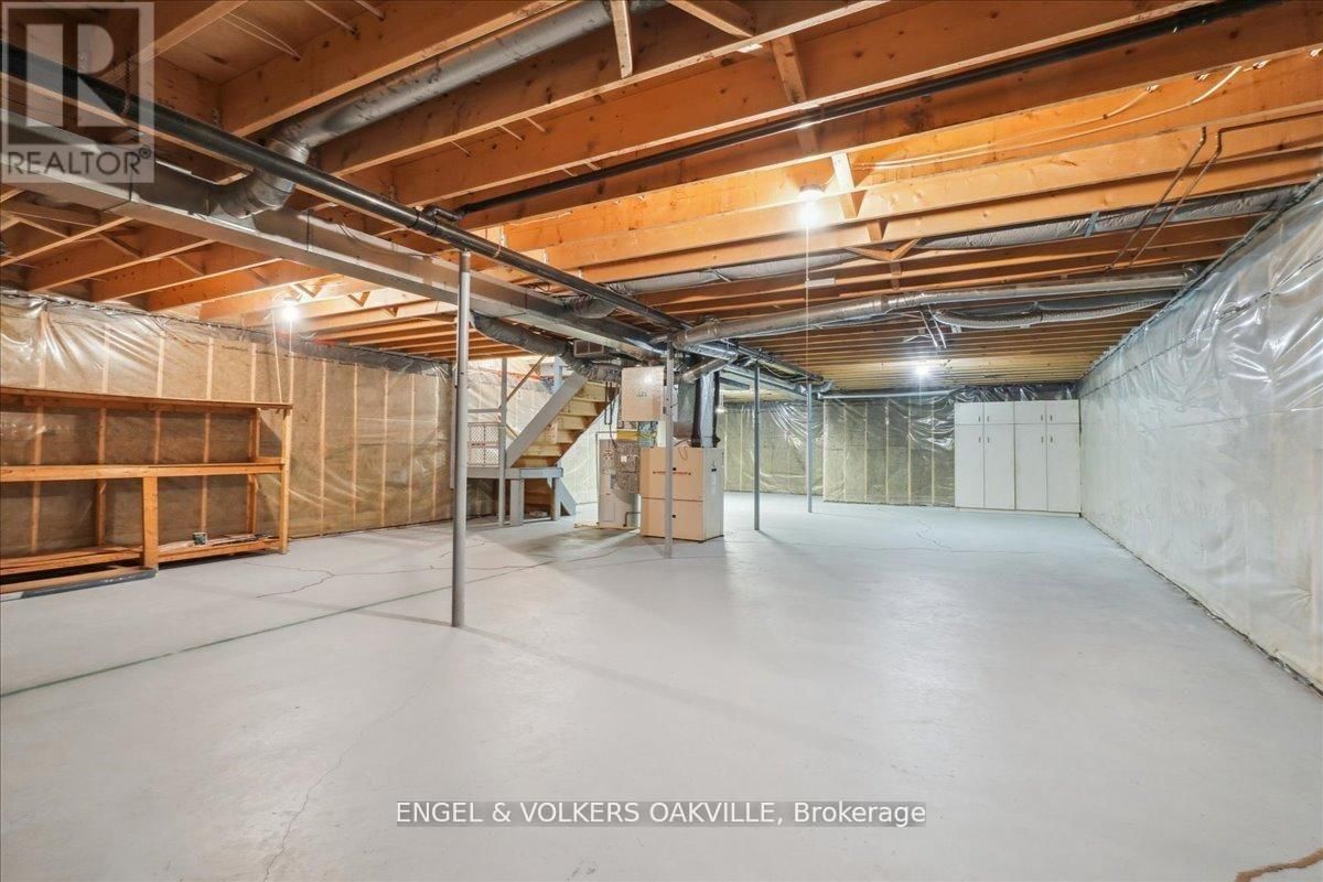 36 WHITE BARK WAY Image 40