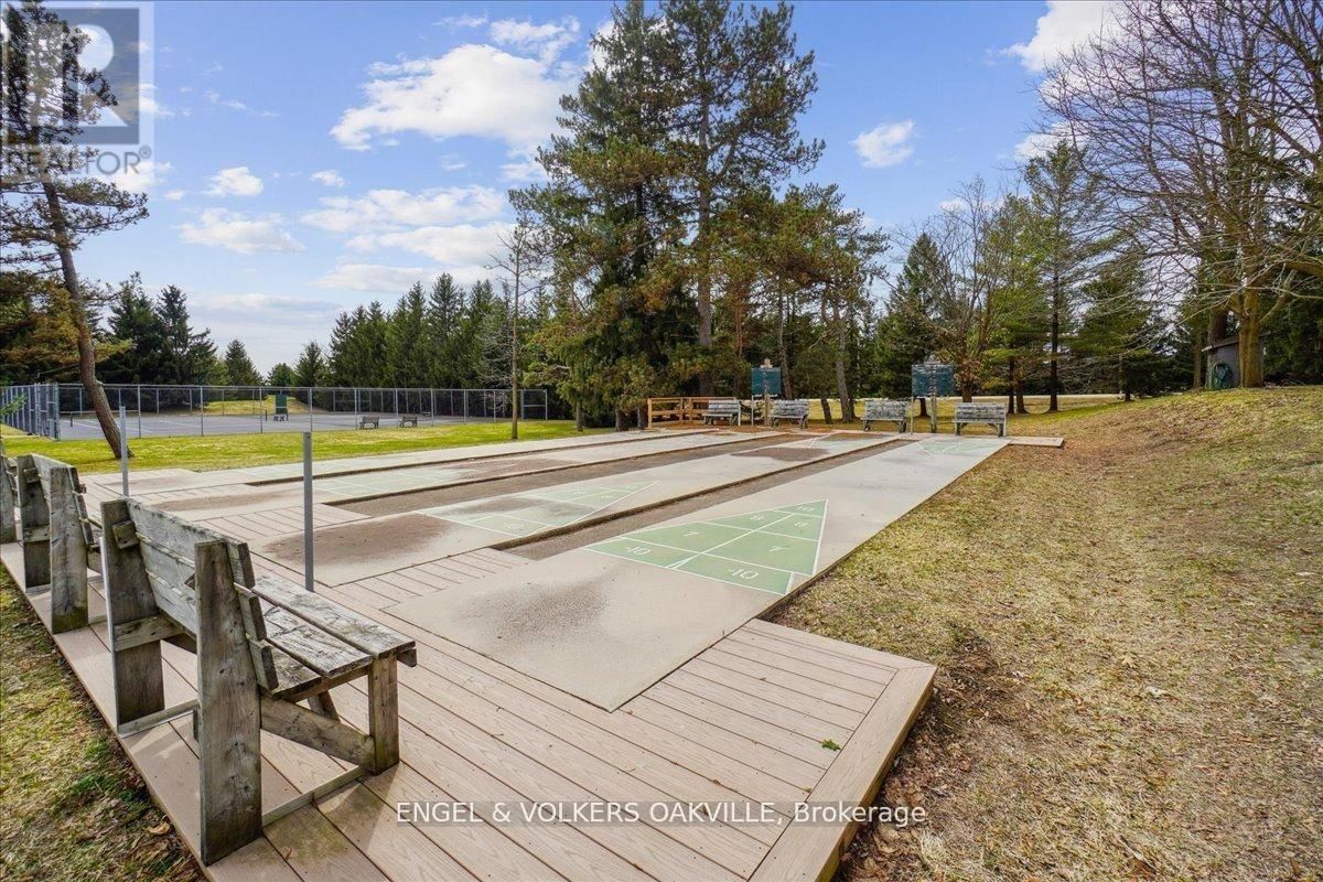 36 WHITE BARK WAY Image 41