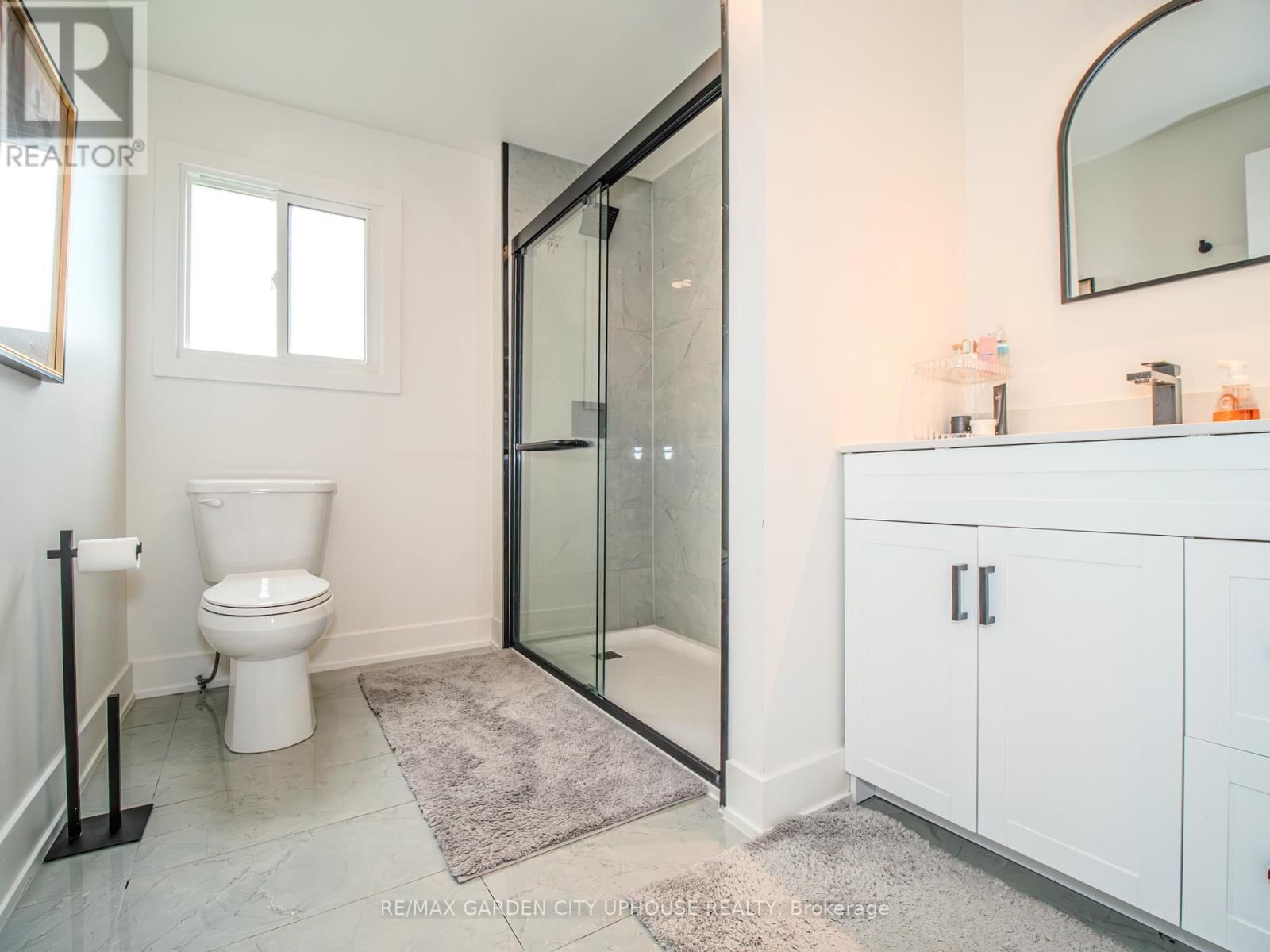 9013 NETHERBY ROAD Image 11