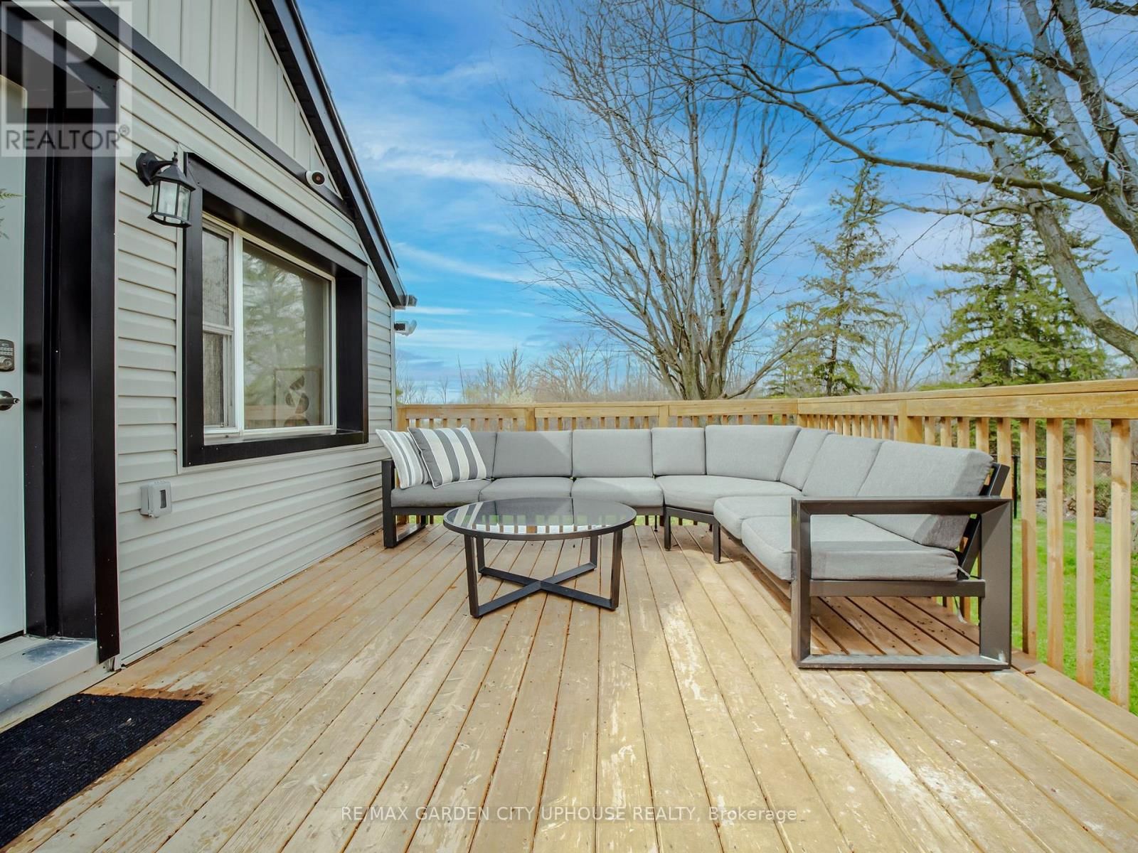 9013 NETHERBY ROAD Image 16