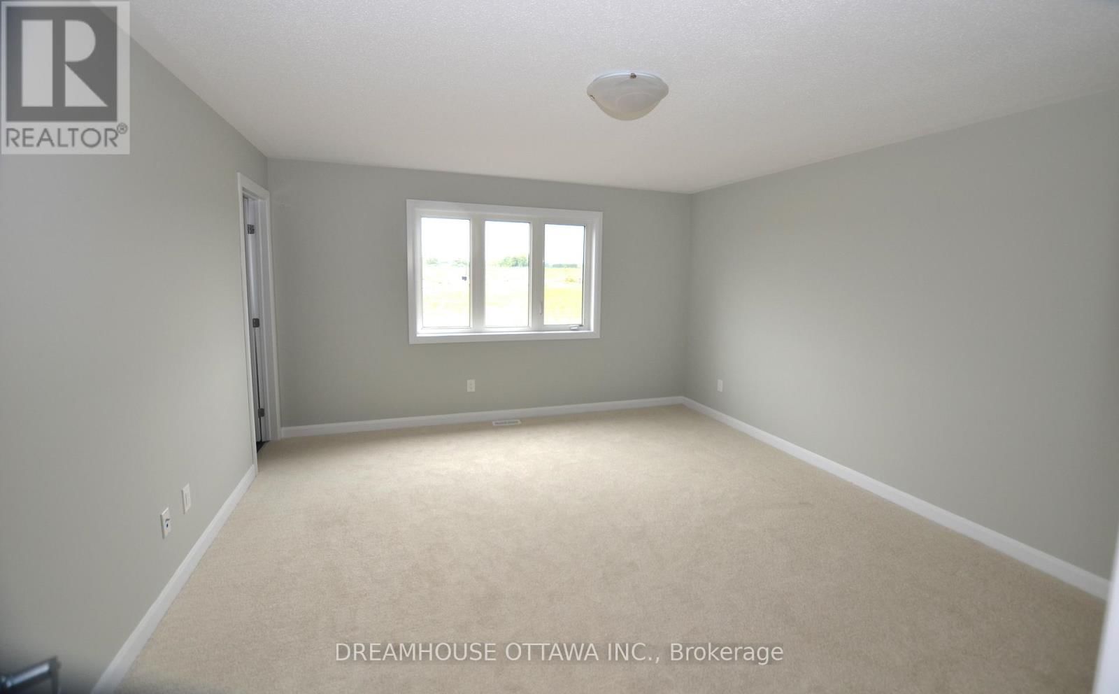 326 GISBORNE PLACE Image 16