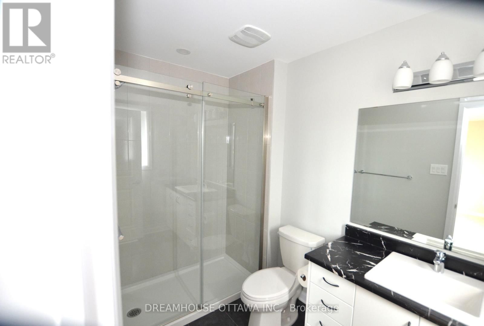 326 GISBORNE PLACE Image 18