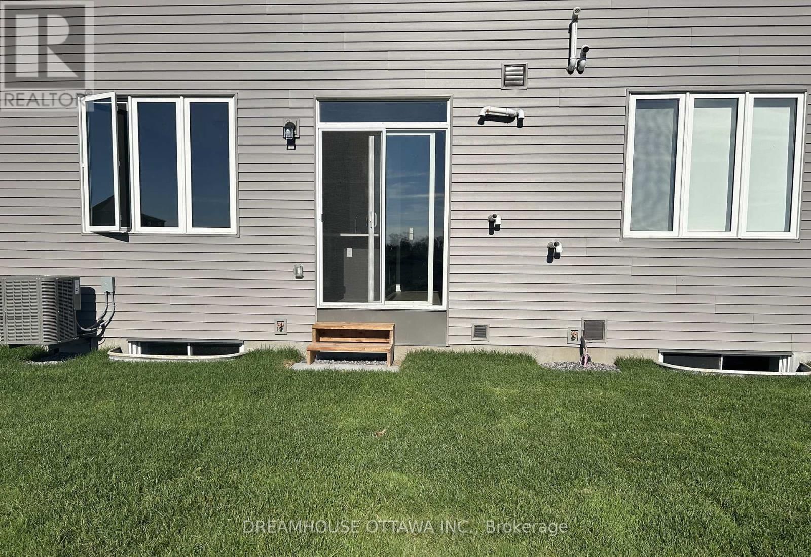 326 GISBORNE PLACE Image 27