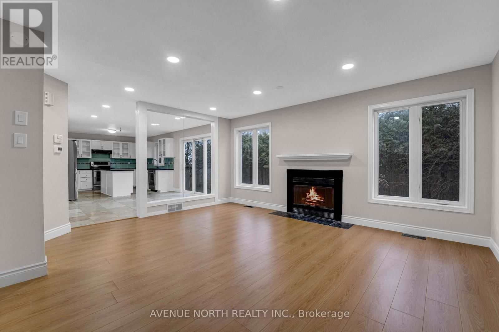 945 CAHILL DRIVE WEST Image 8