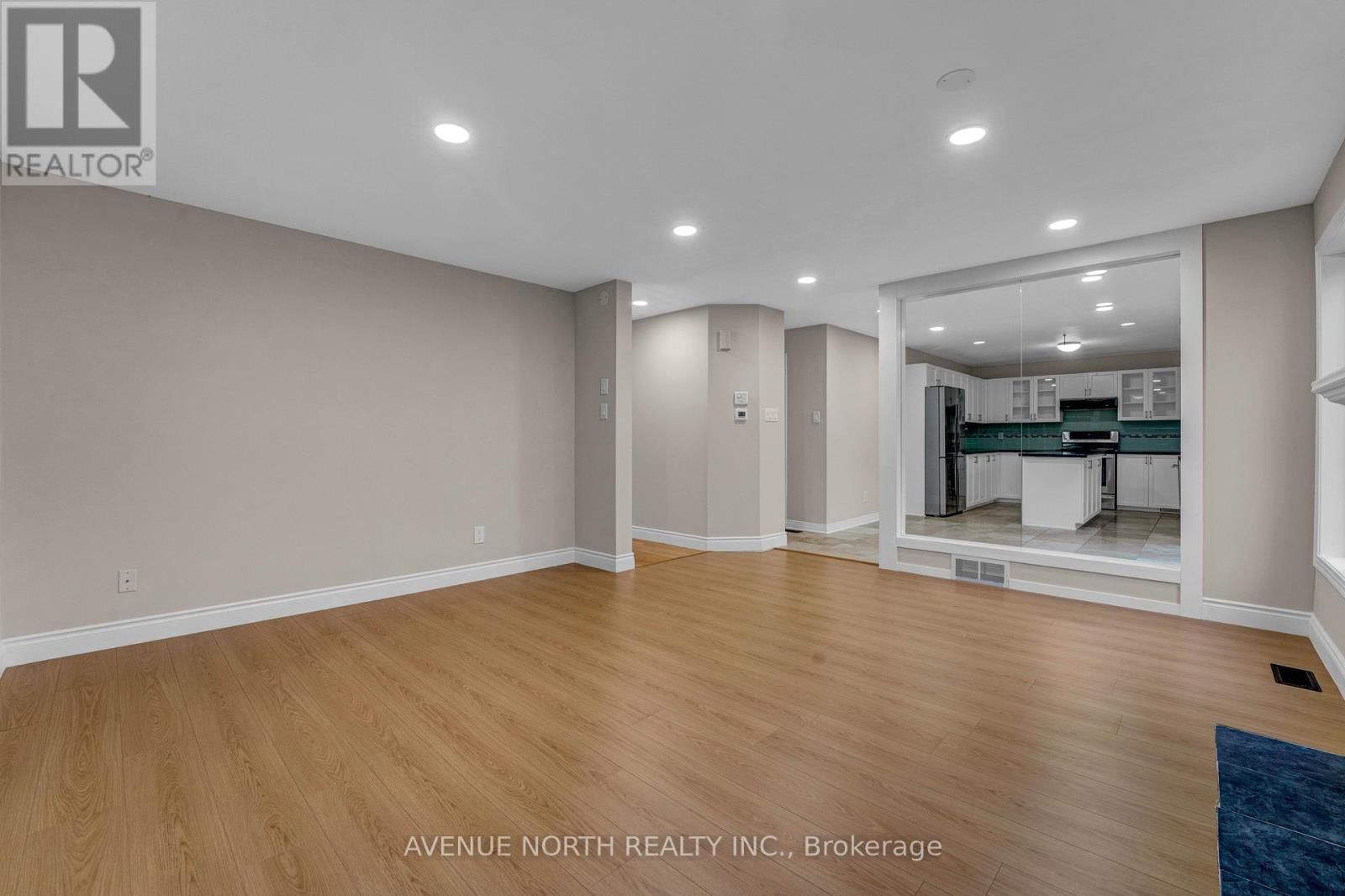 945 CAHILL DRIVE WEST Image 9