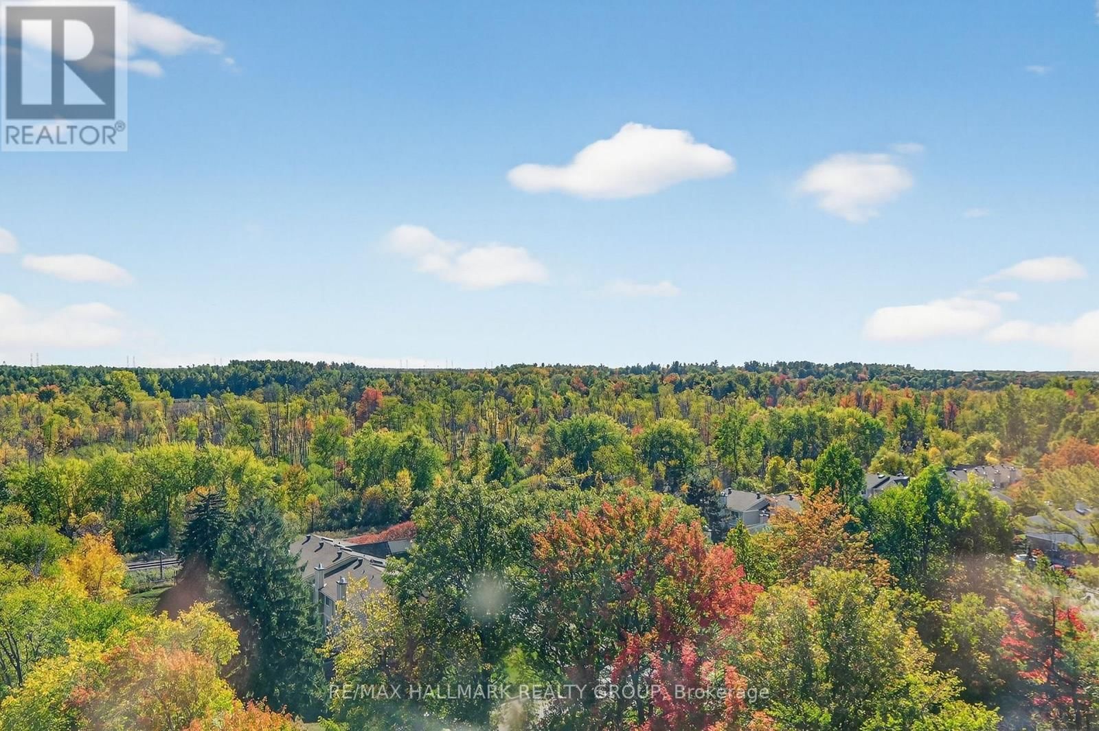 1207 - 80 SANDCASTLE DRIVE Image 29