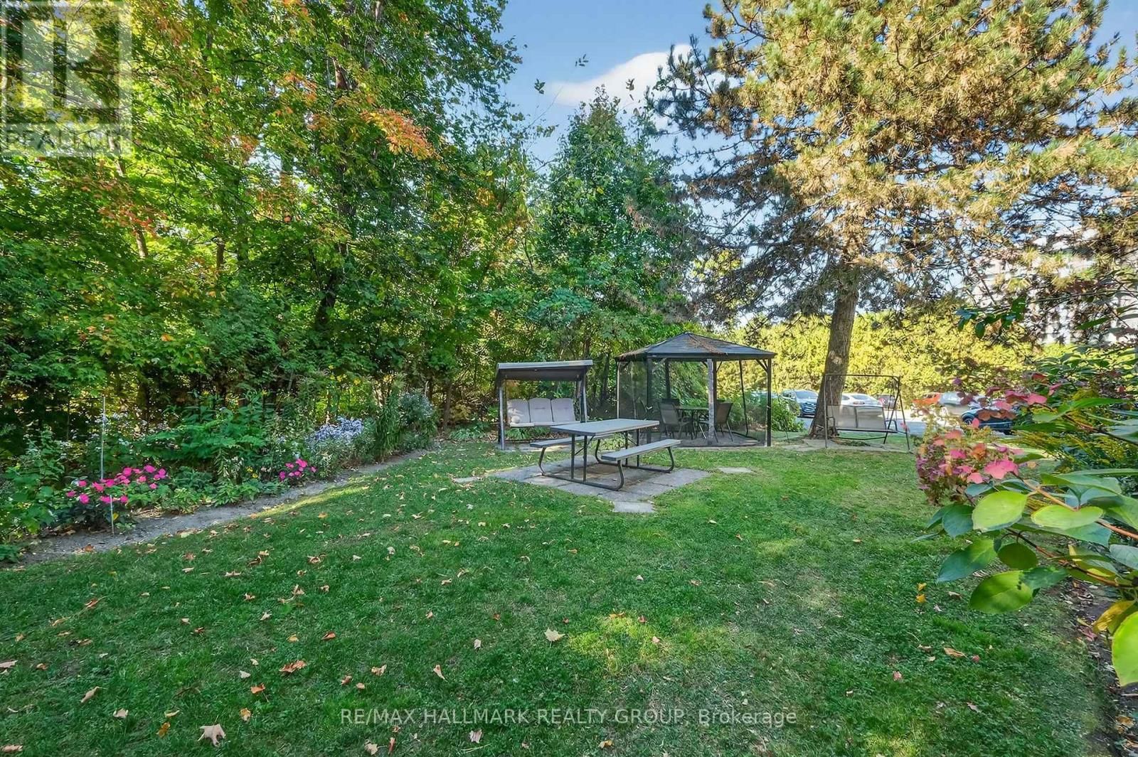 1207 - 80 SANDCASTLE DRIVE Image 33