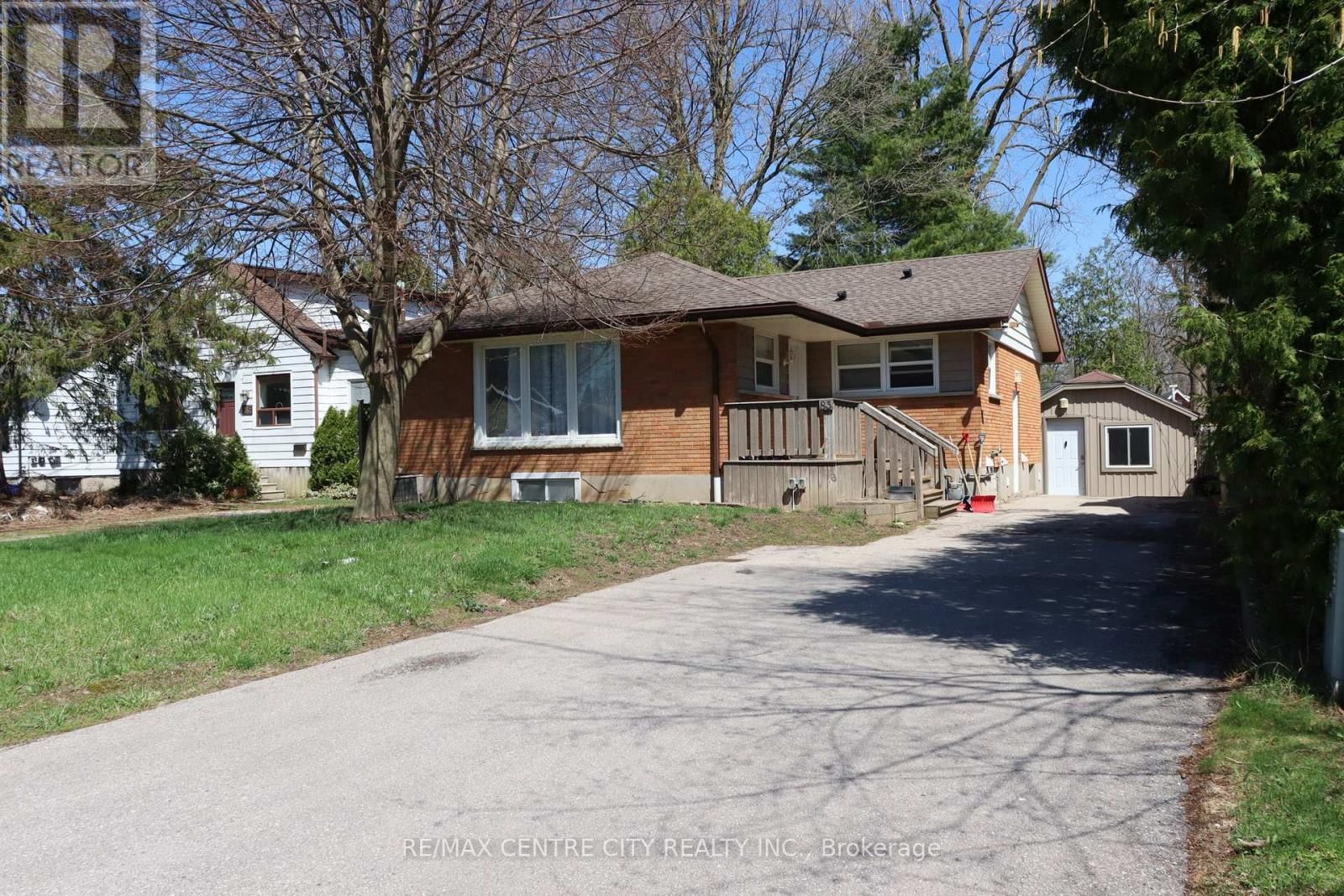 83 BRITANNIA AVENUE Image 2
