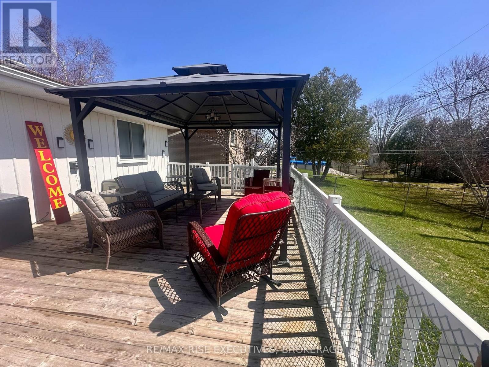 214 AMHERST DRIVE Image 30