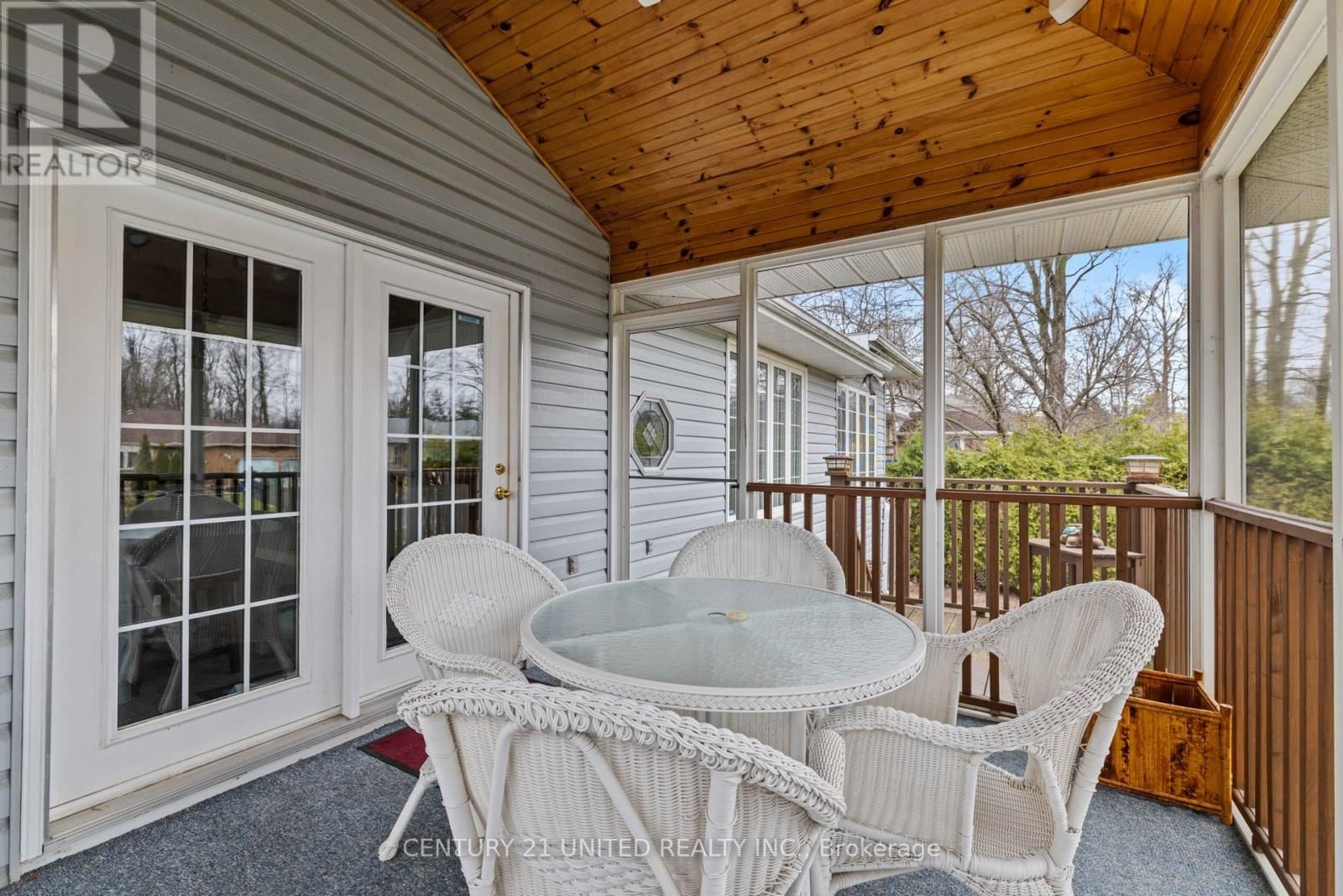 640 BREALEY DRIVE Image 29