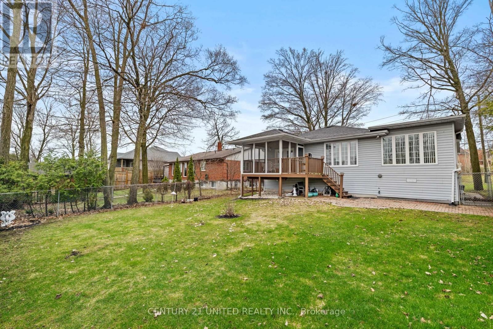 640 BREALEY DRIVE Image 30